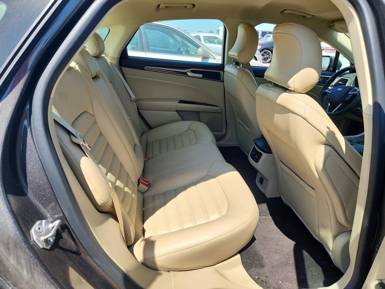 2015 Ford Fusion Se Silver vin: 3FA6P0H91FR201042
