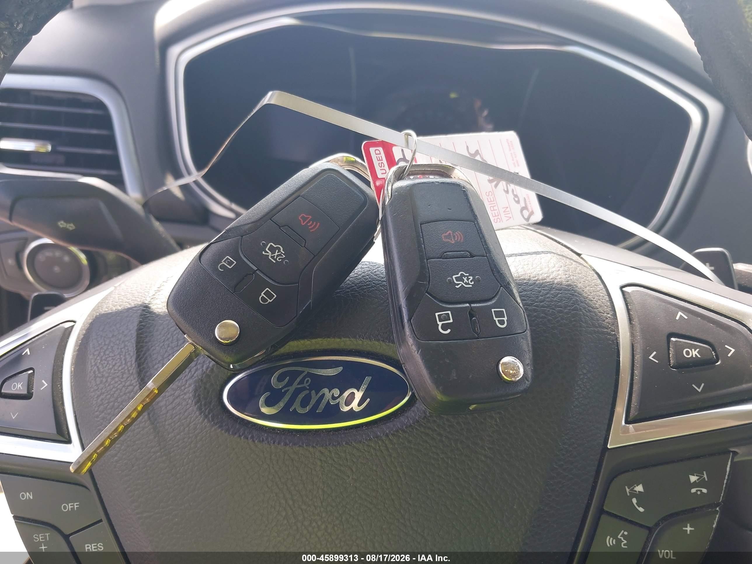 2013 Ford Fusion Se Серебряный vin: 3FA6P0H92DR118717