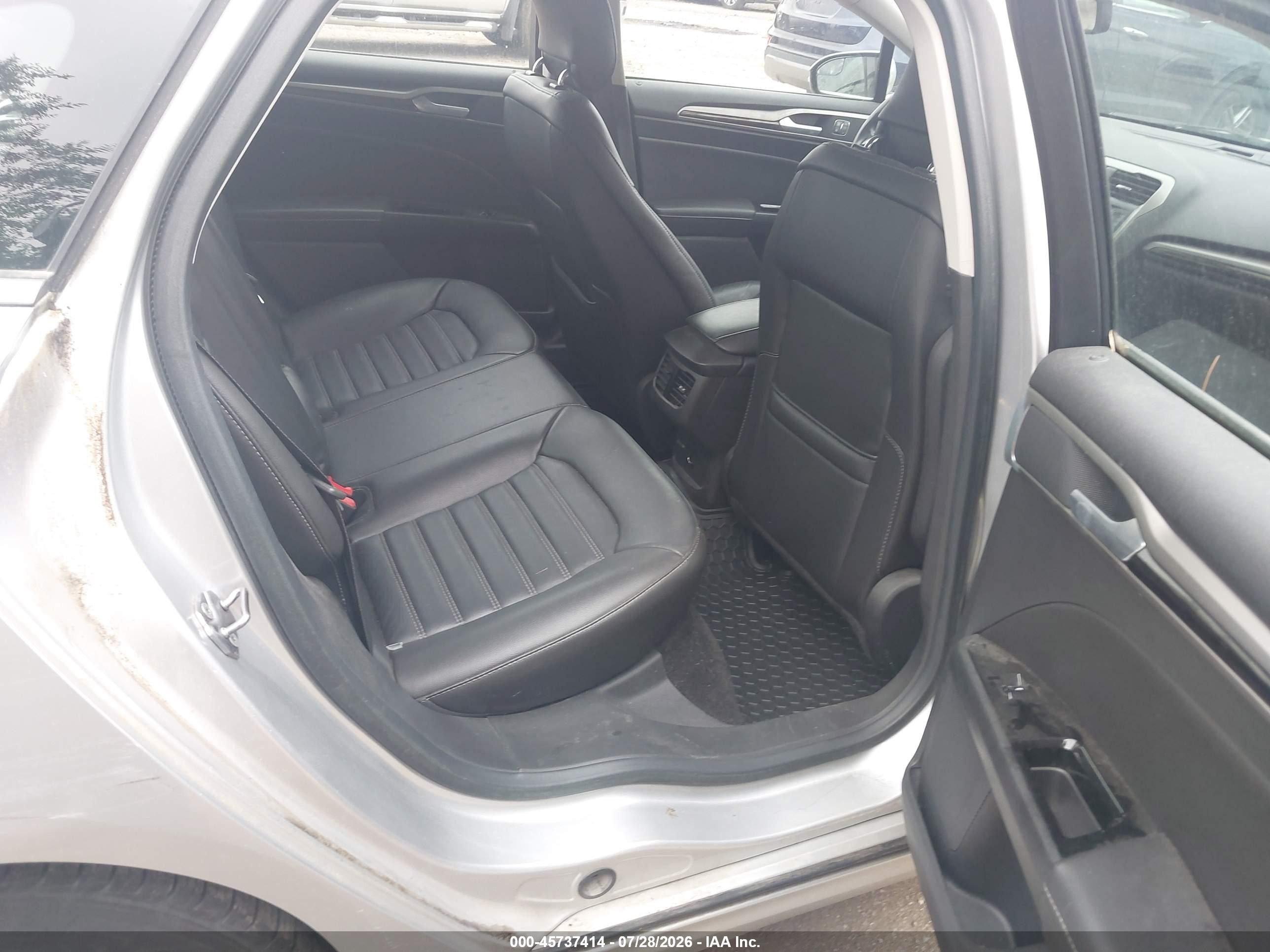 2013 Ford Fusion Se Silver vin: 3FA6P0H92DR228005
