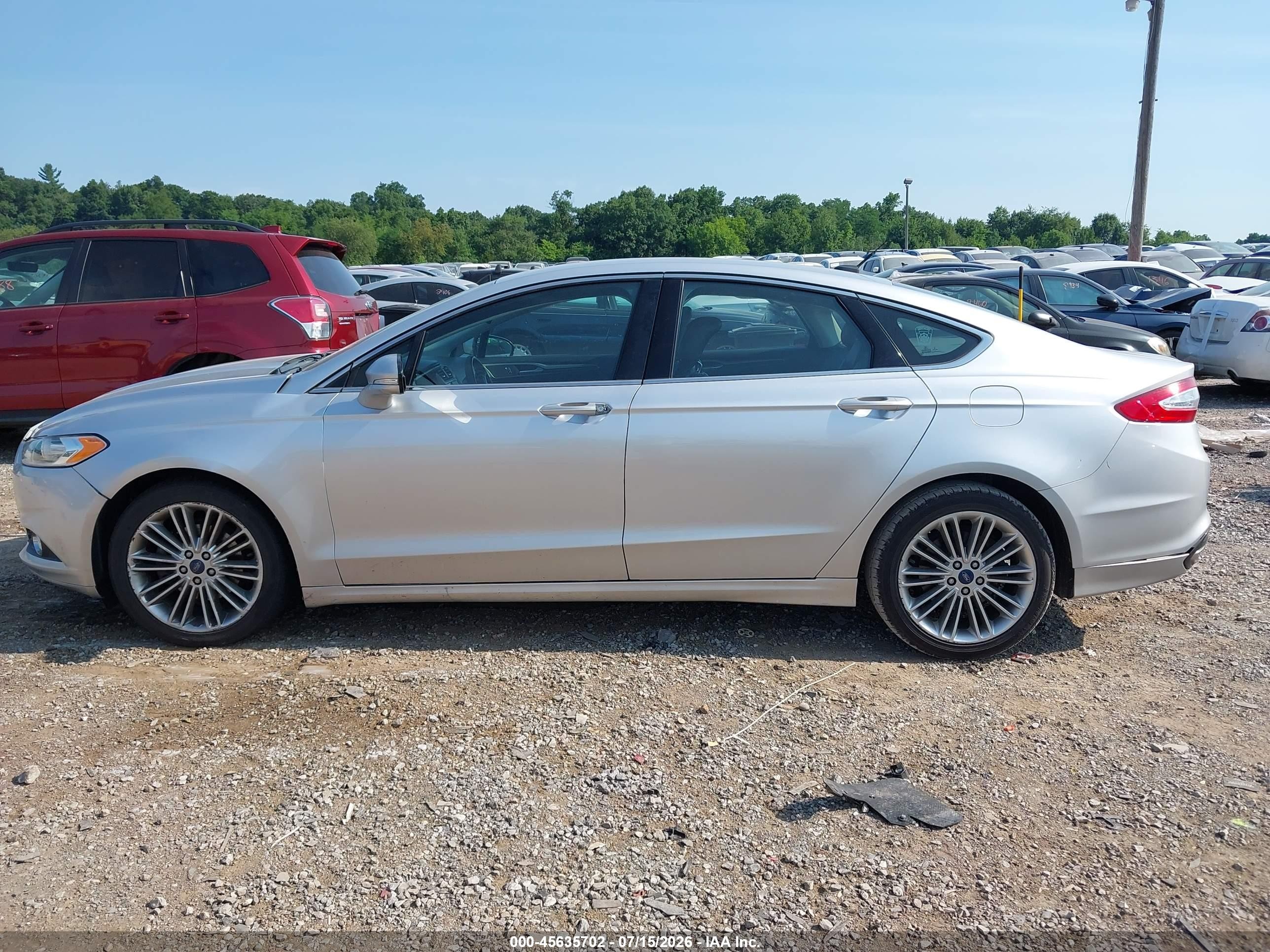 2013 Ford Fusion Se Silver vin: 3FA6P0H92DR269587