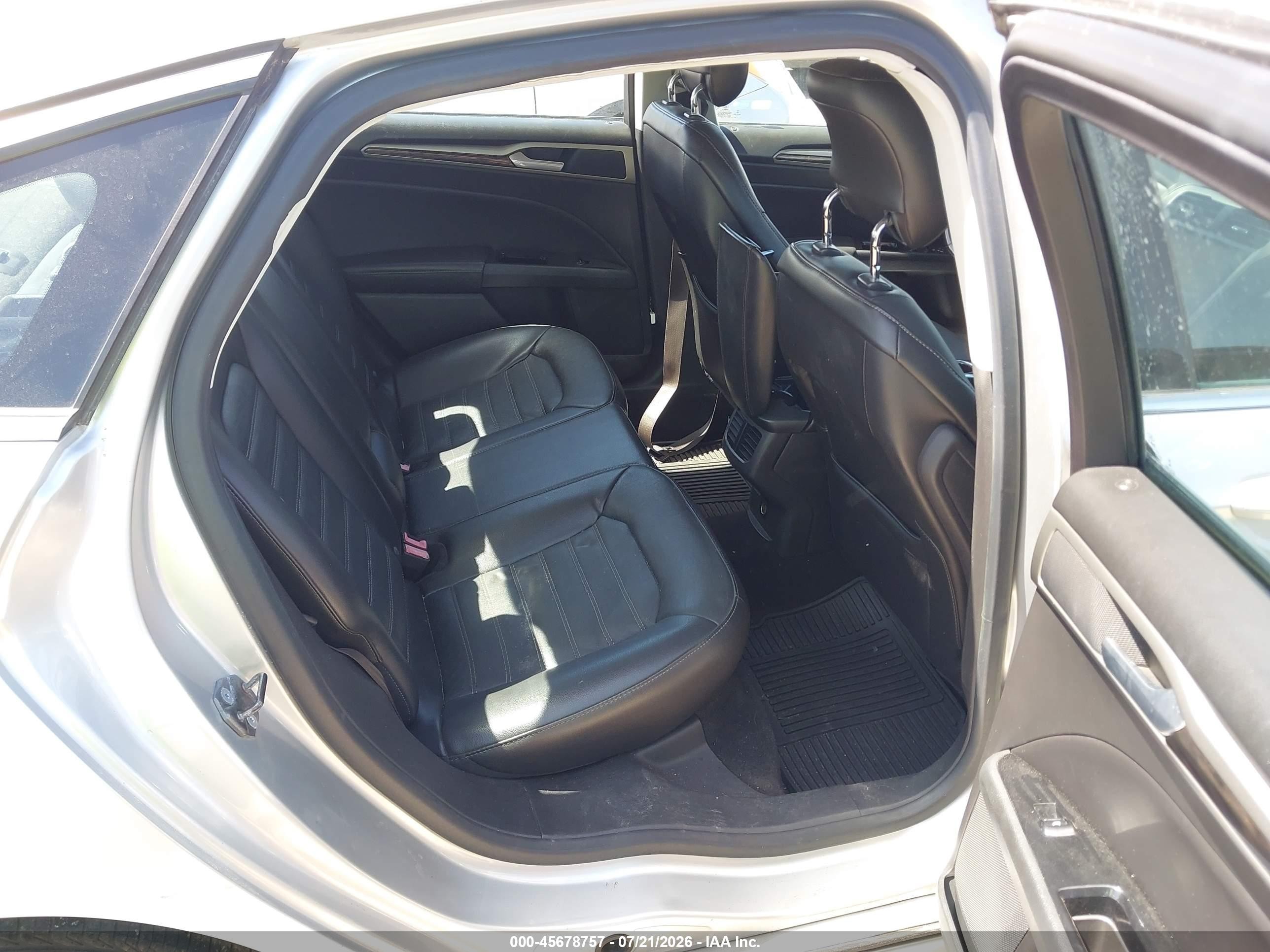 2013 Ford Fusion Se Silver vin: 3FA6P0H92DR360634