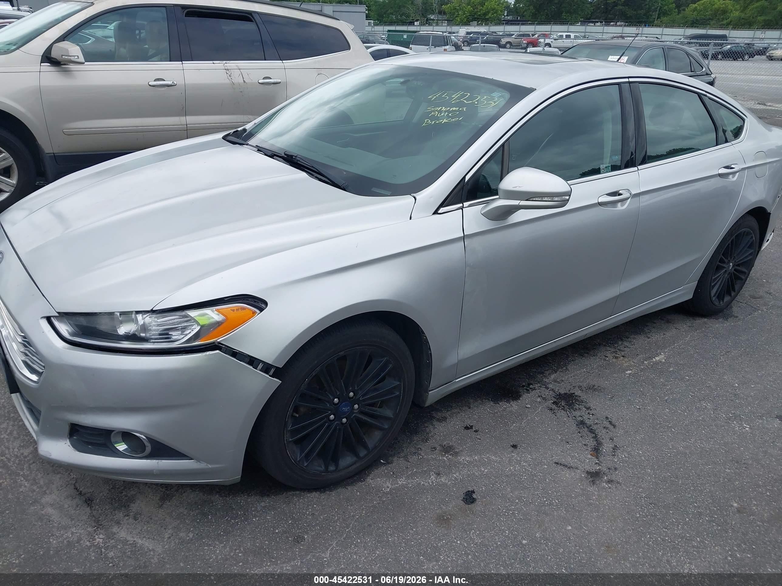 2014 Ford Fusion Se Silver vin: 3FA6P0H92ER282647