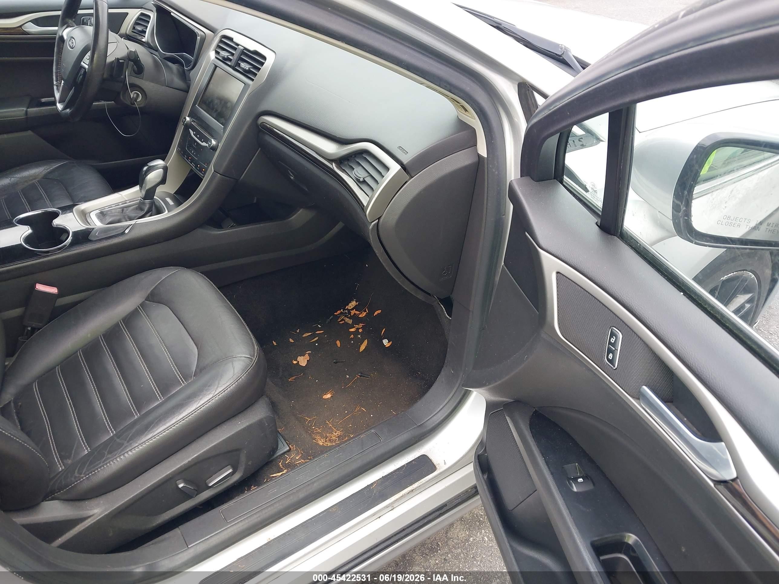 2014 Ford Fusion Se Silver vin: 3FA6P0H92ER282647
