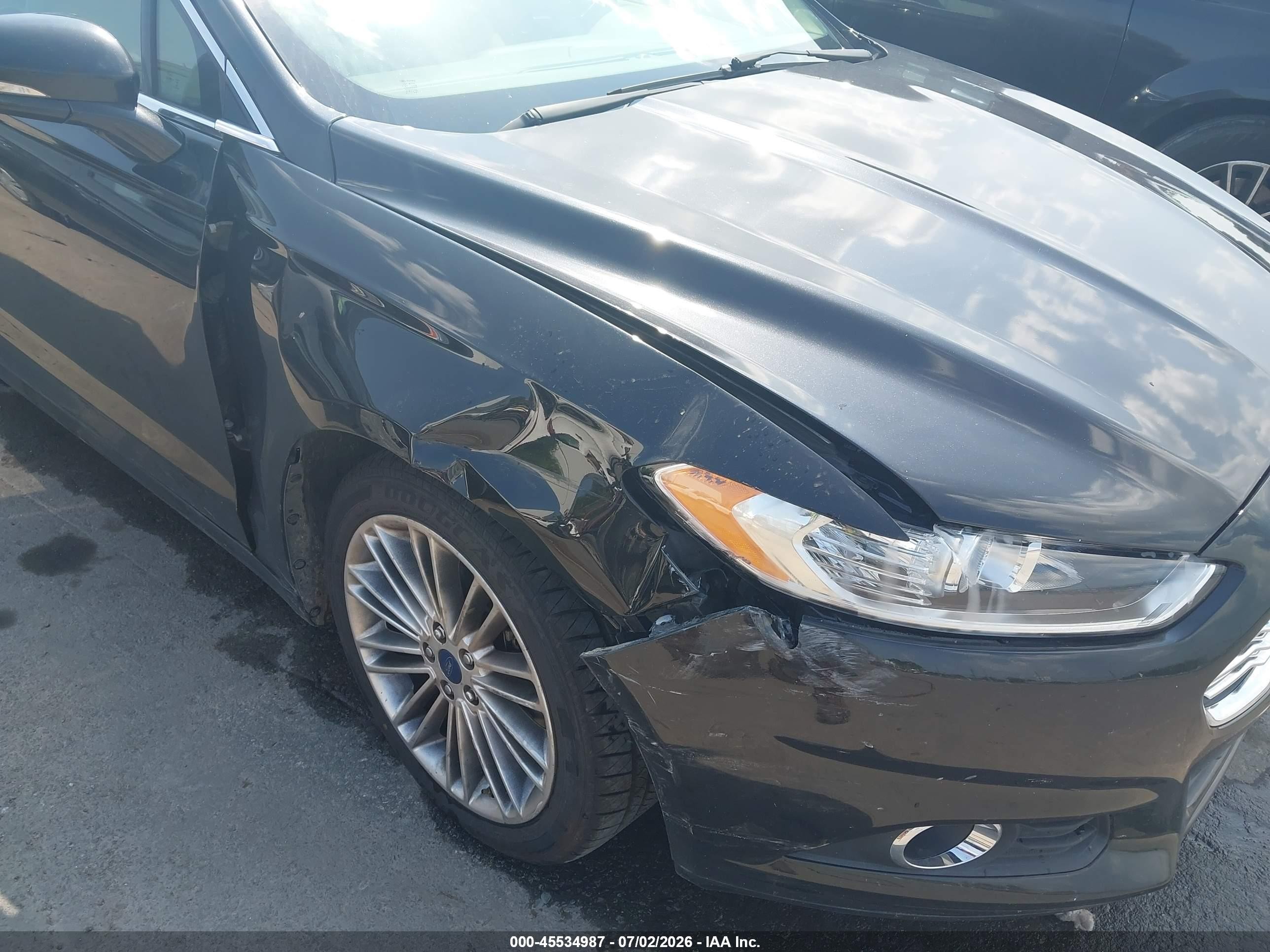 2015 Ford Fusion Se Черный vin: 3FA6P0H92FR231196