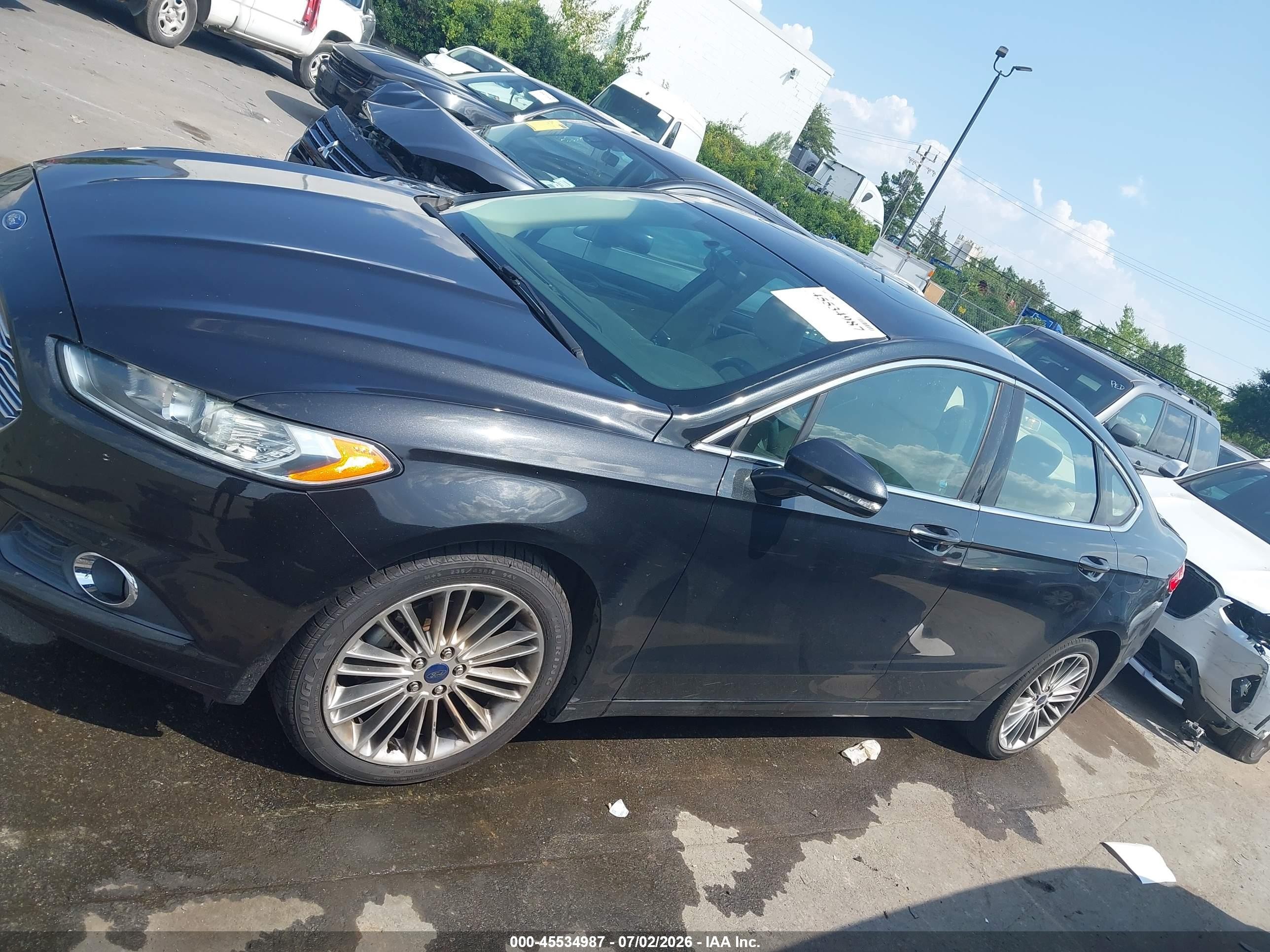 2015 Ford Fusion Se Черный vin: 3FA6P0H92FR231196