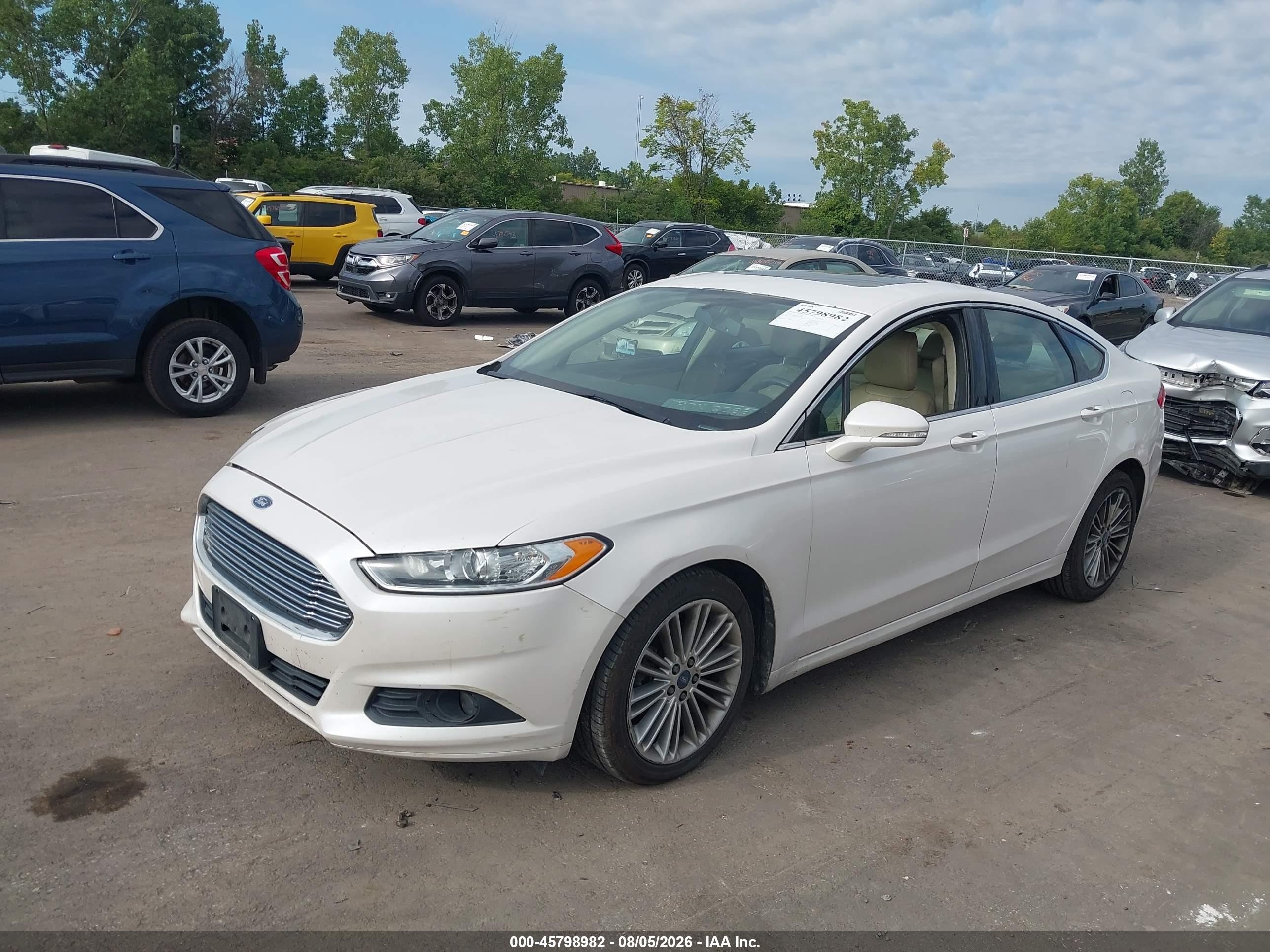 2013 Ford Fusion Se White vin: 3FA6P0H93DR200469