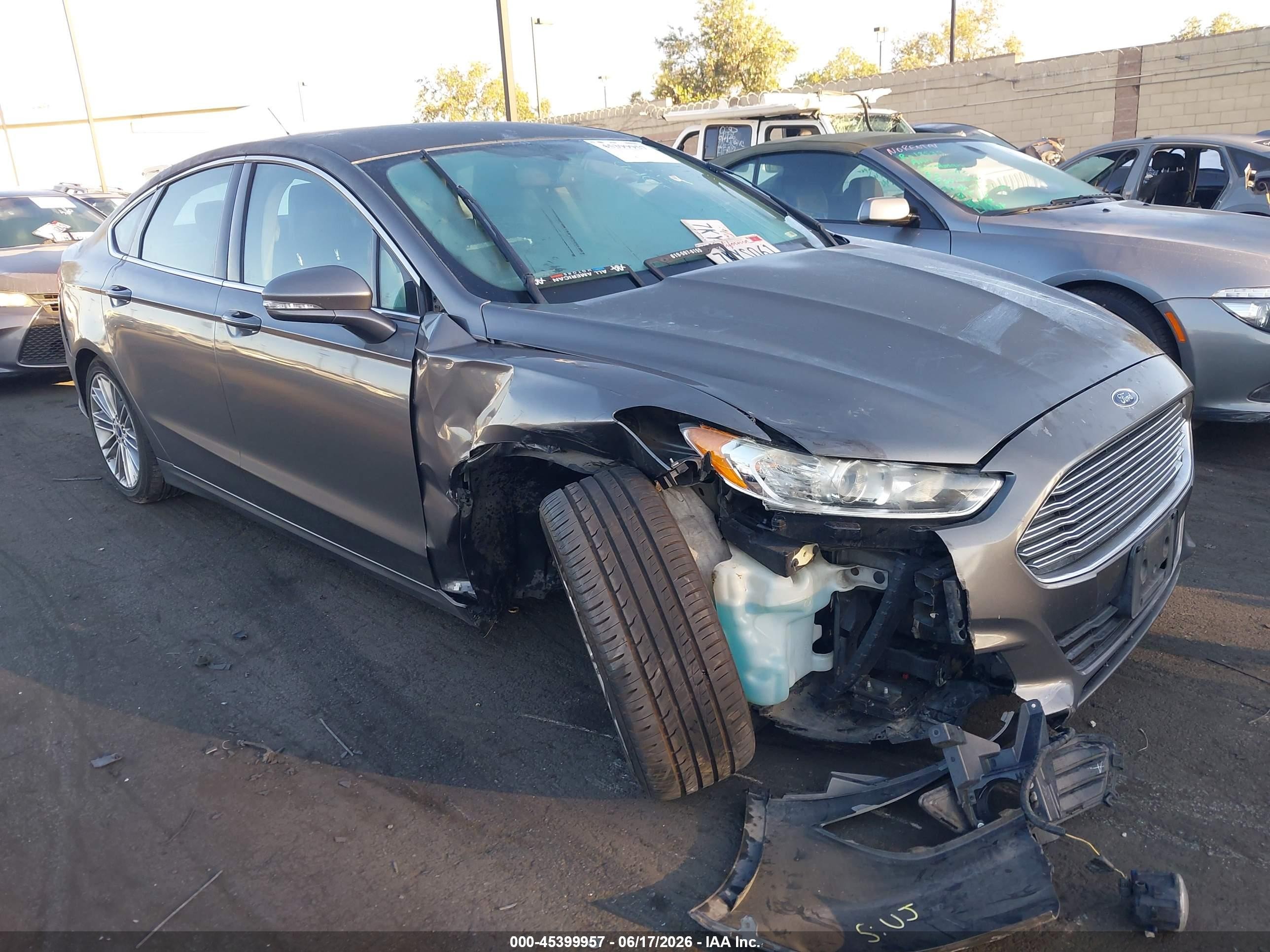 2013 Ford Fusion Se Gray vin: 3FA6P0H93DR220527