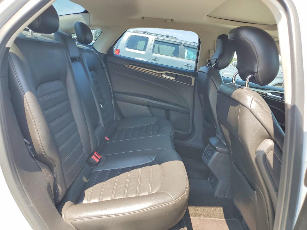2013 Ford Fusion Se Белый vin: 3FA6P0H93DR246125