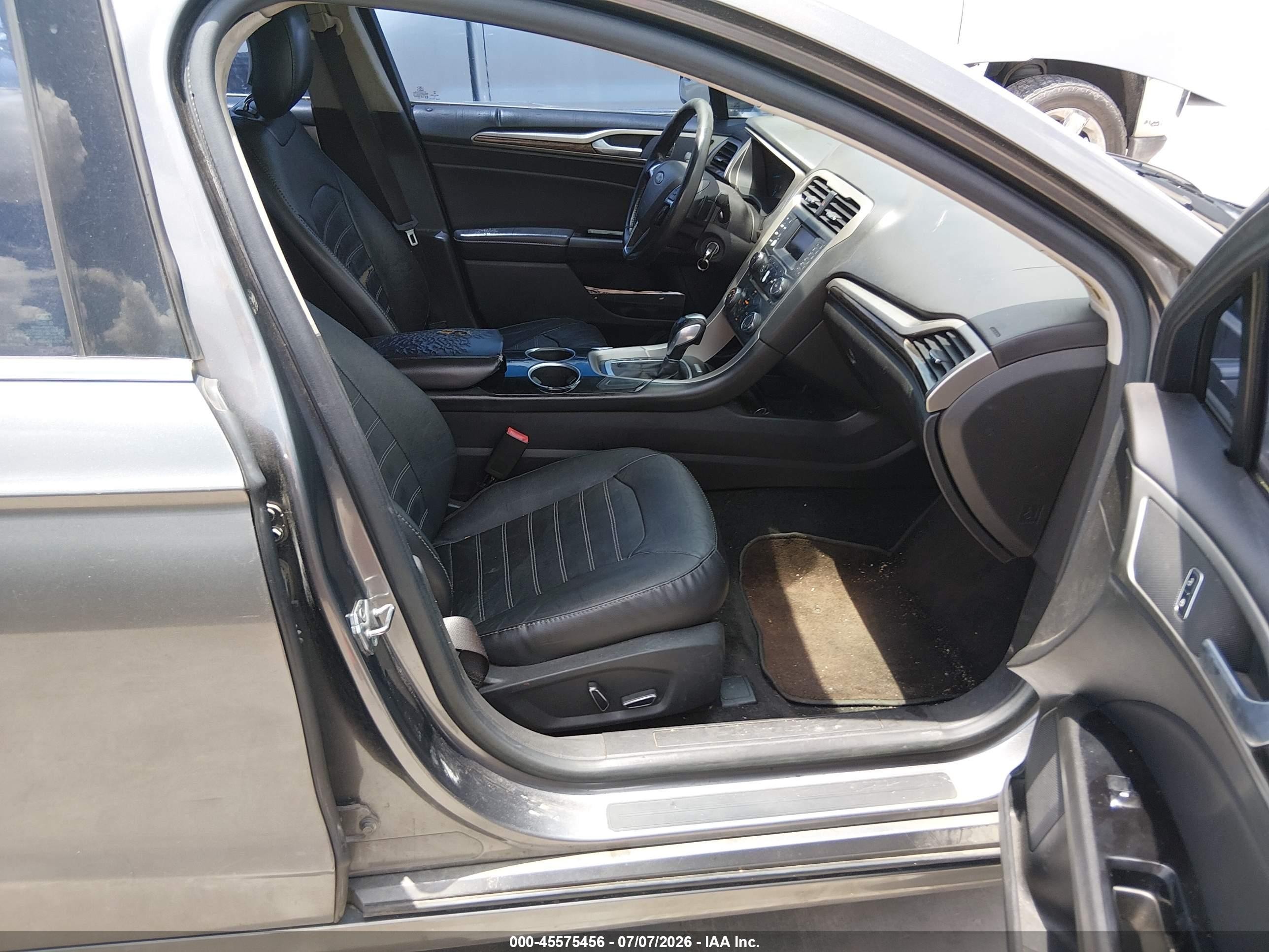 2013 Ford Fusion Se Gray vin: 3FA6P0H93DR364062