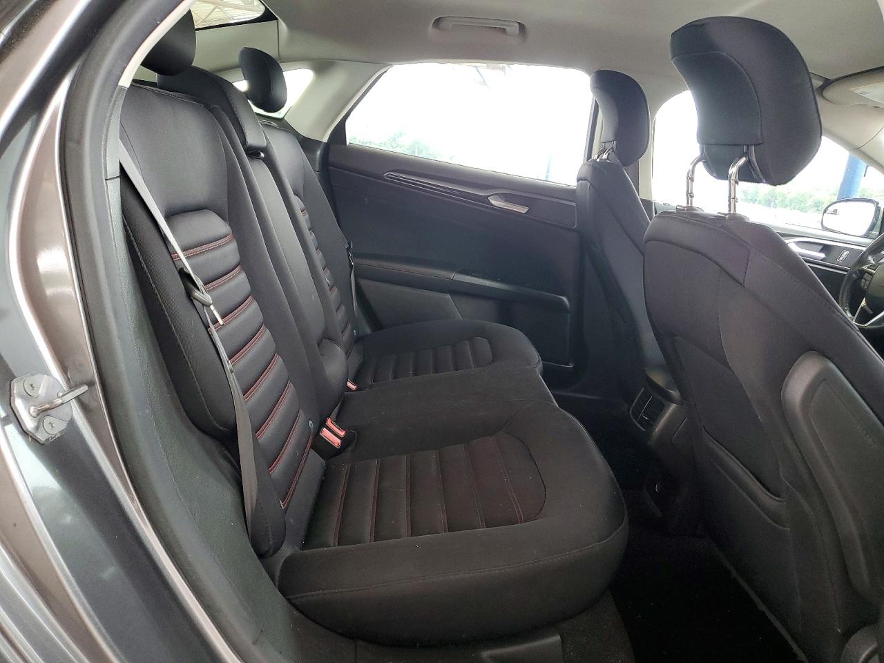 2014 Ford Fusion Gray vin: 3FA6P0H93ER252136