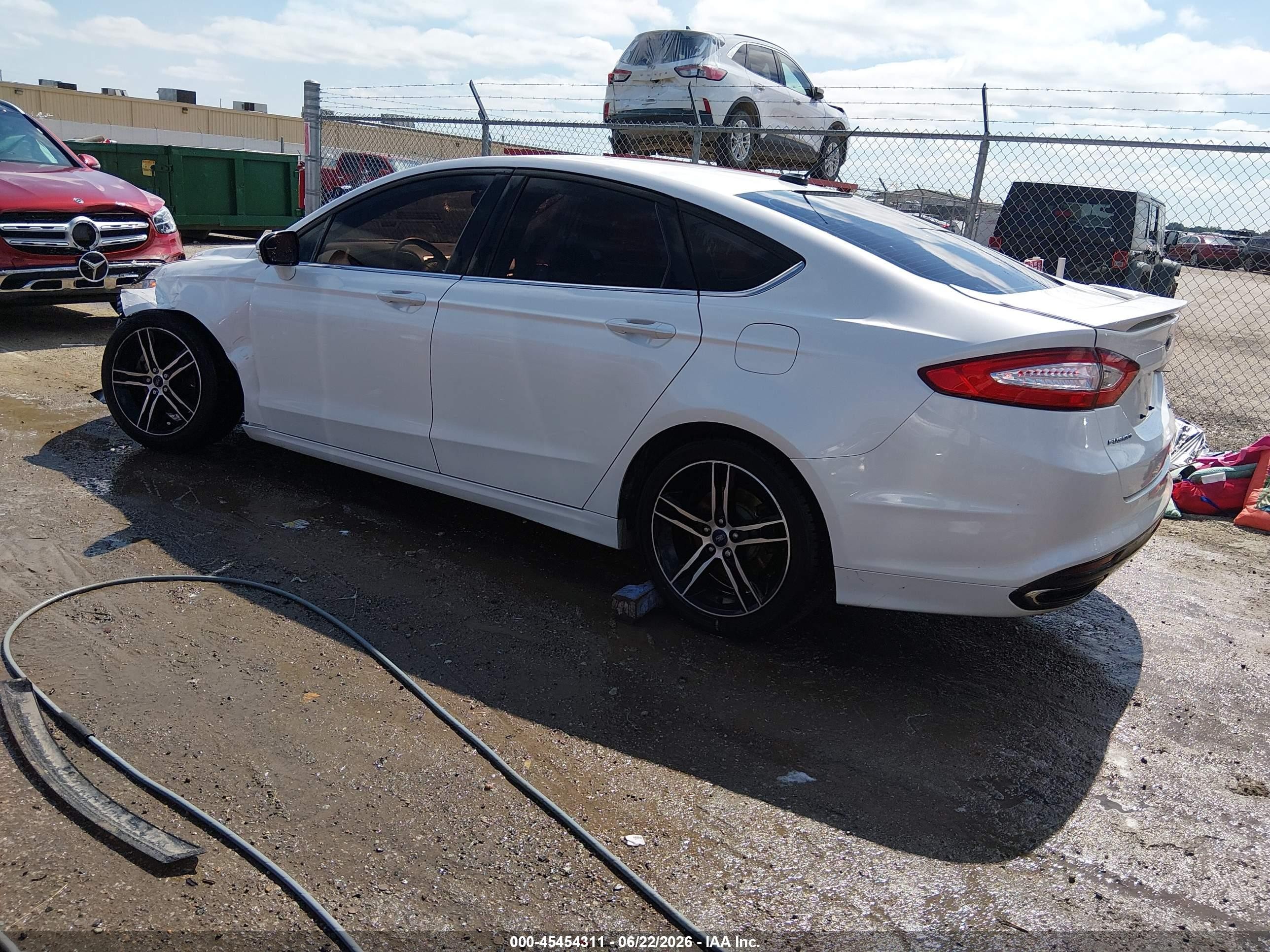 2015 Ford Fusion Se White vin: 3FA6P0H93FR164415