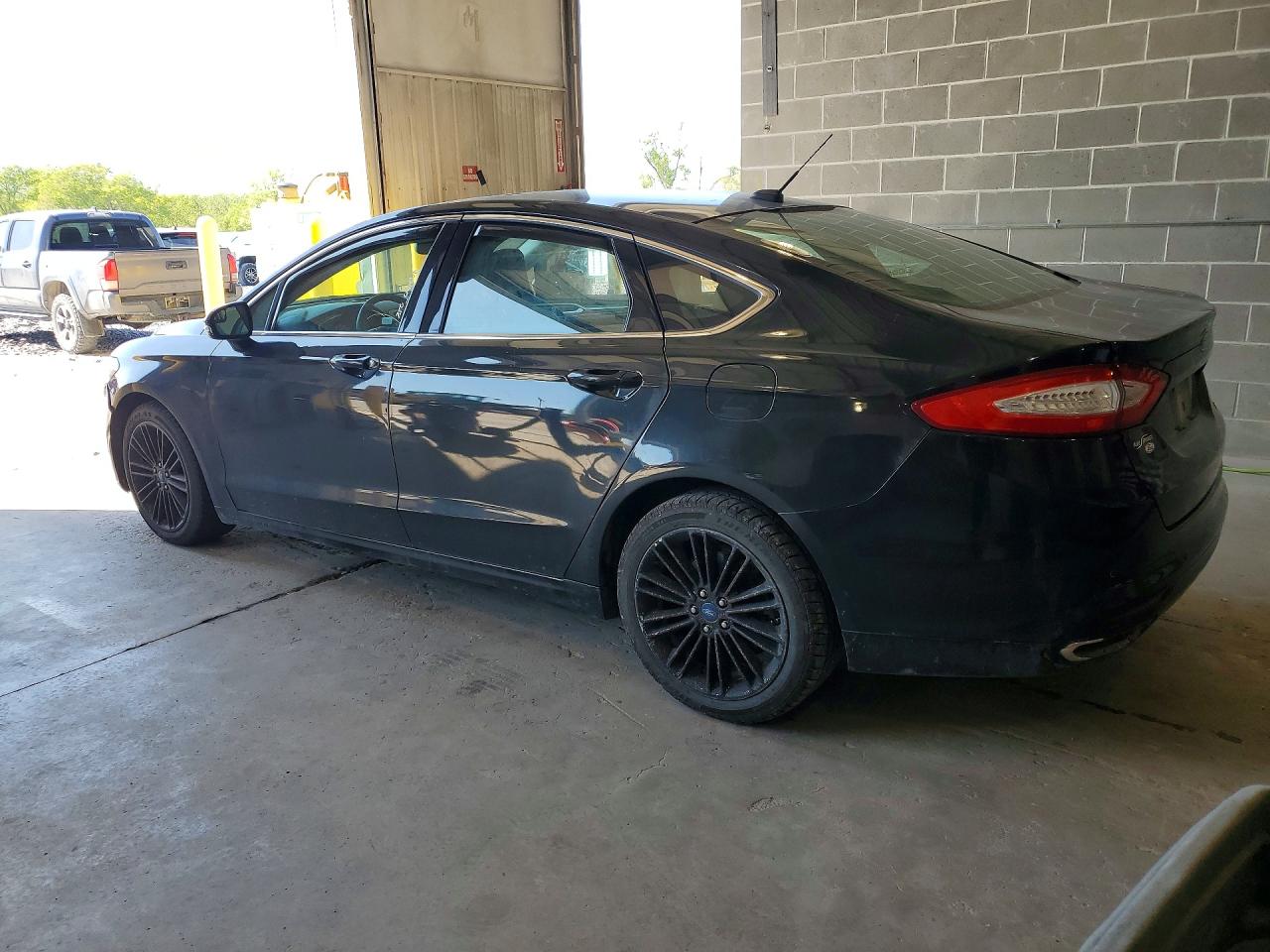 2013 Ford Fusion Se Черный vin: 3FA6P0H94DR113048