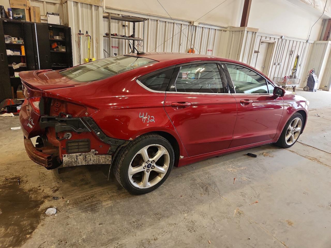 2013 Ford Fusion Se Красный vin: 3FA6P0H94DR214171