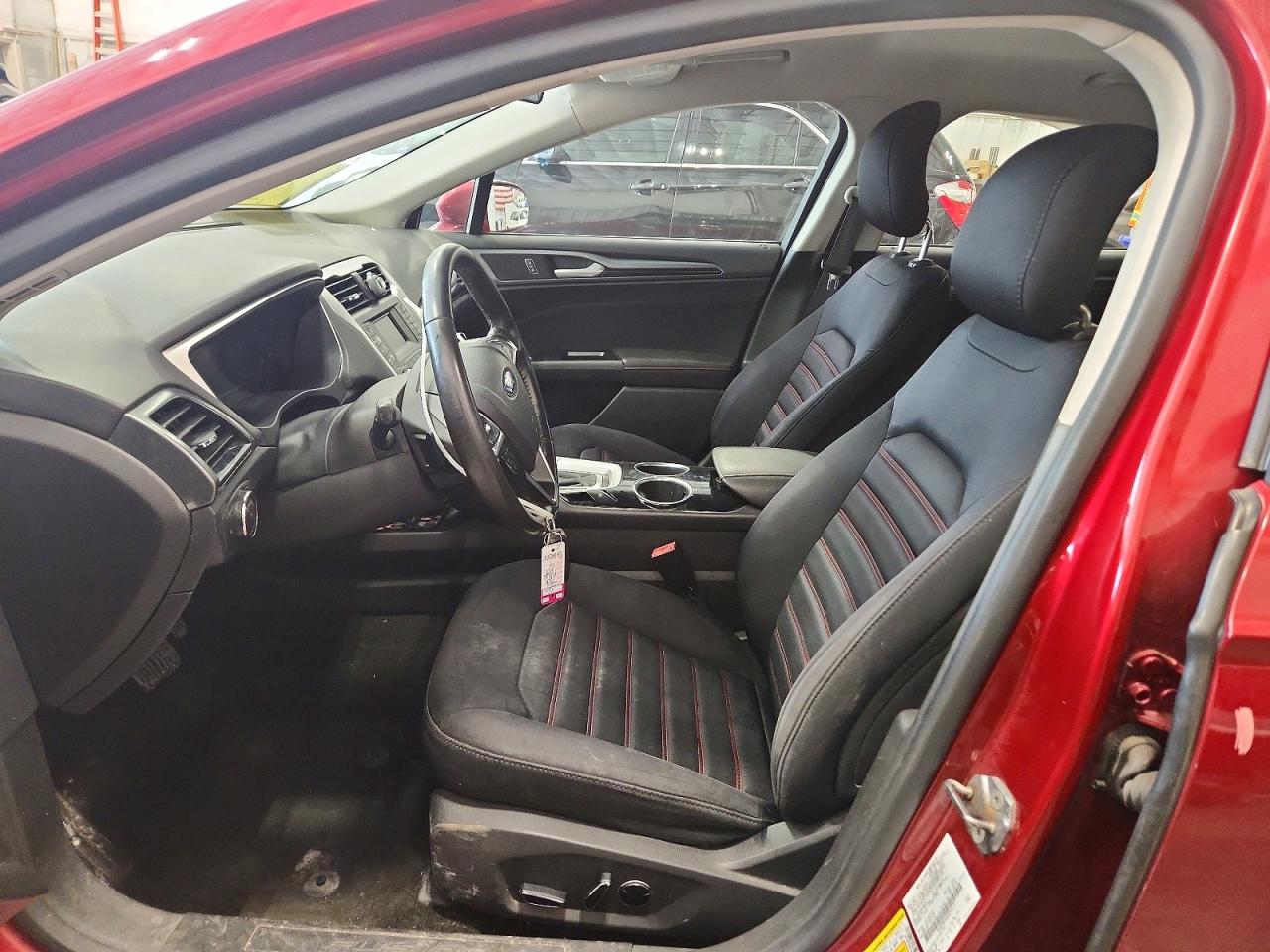 2013 Ford Fusion Se Красный vin: 3FA6P0H94DR214171
