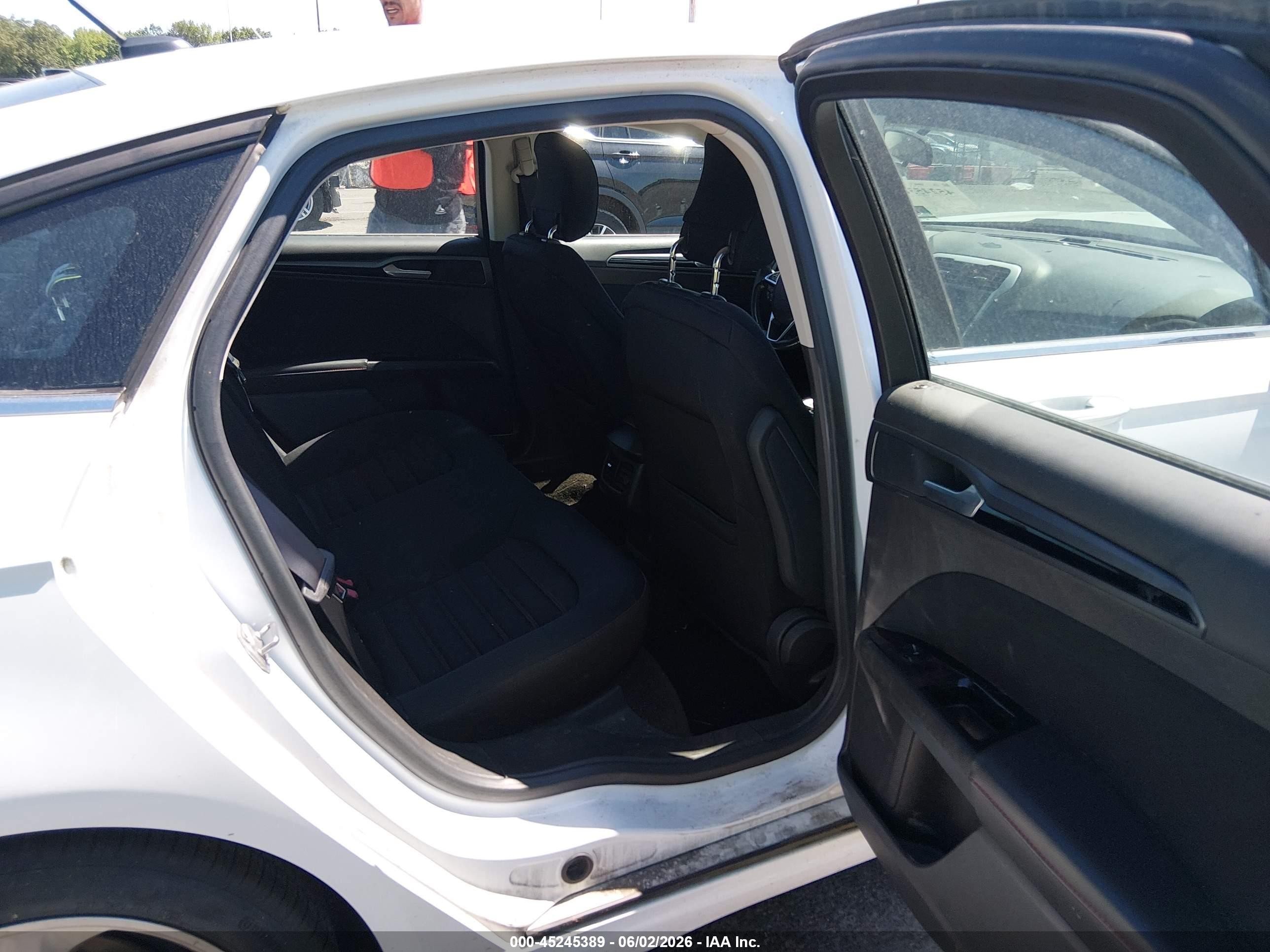 2014 Ford Fusion Se Белый vin: 3FA6P0H94ER188012