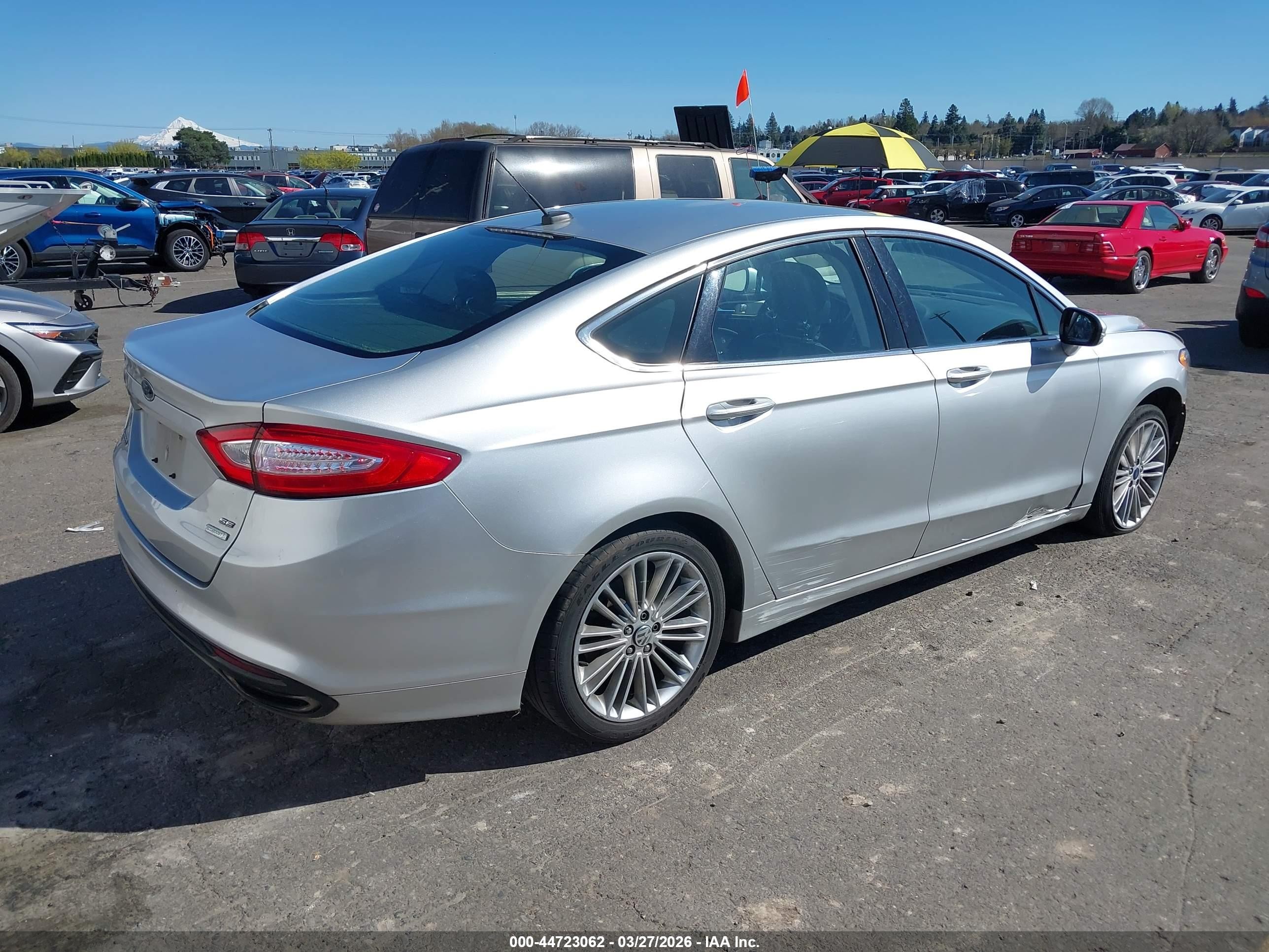 2014 Ford Fusion Se Silver vin: 3FA6P0H94ER244885