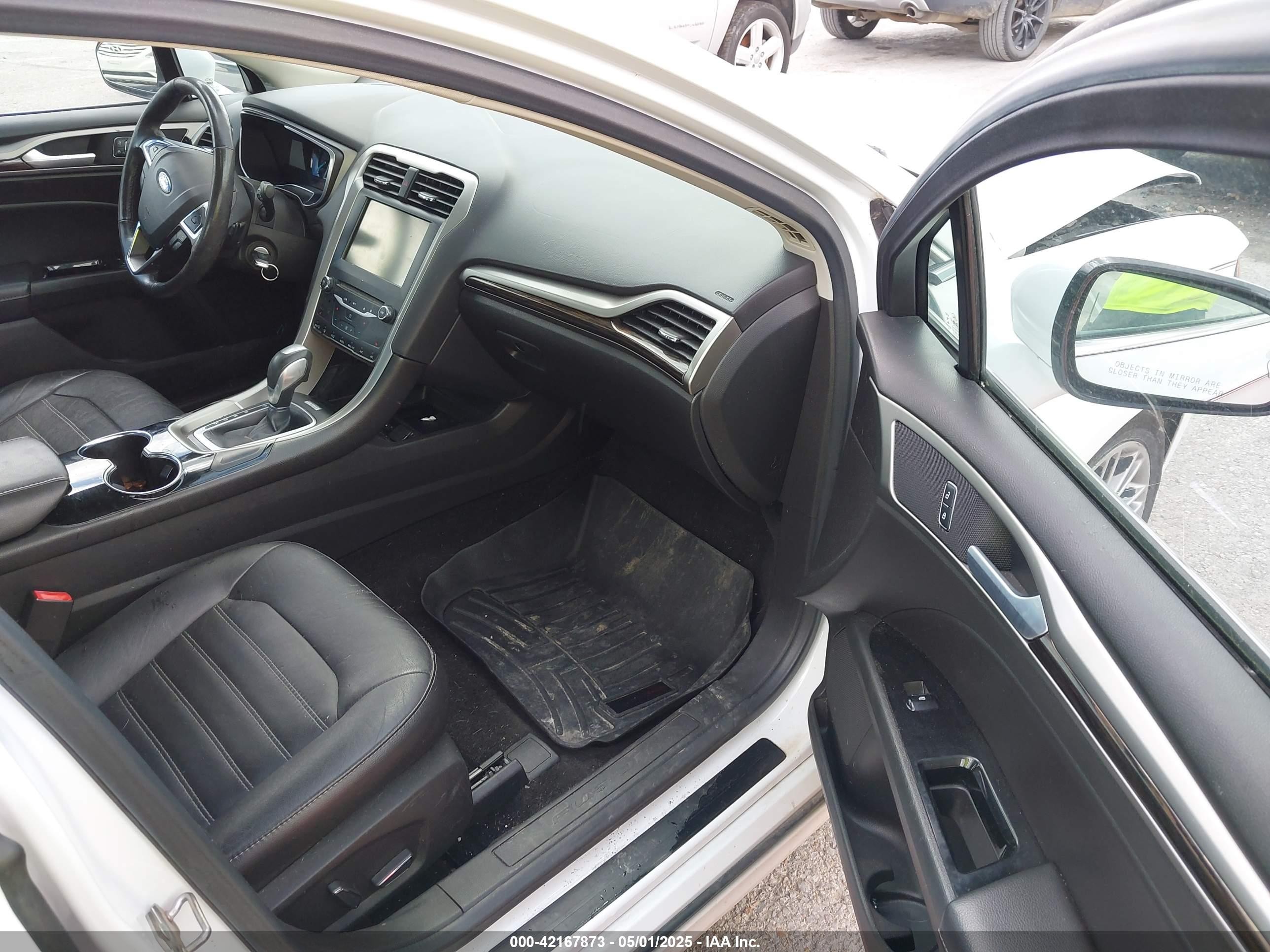 2014 Ford Fusion Se White vin: 3FA6P0H94ER266837