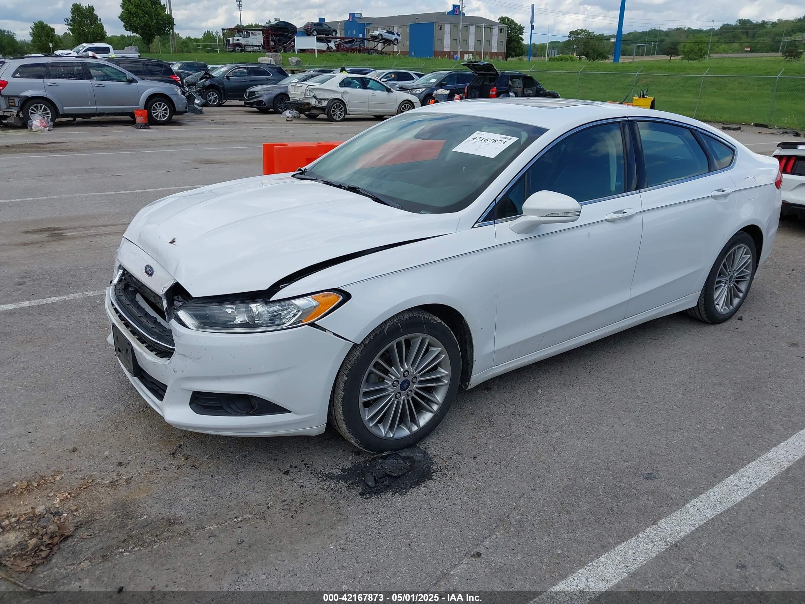 2014 Ford Fusion Se White vin: 3FA6P0H94ER266837