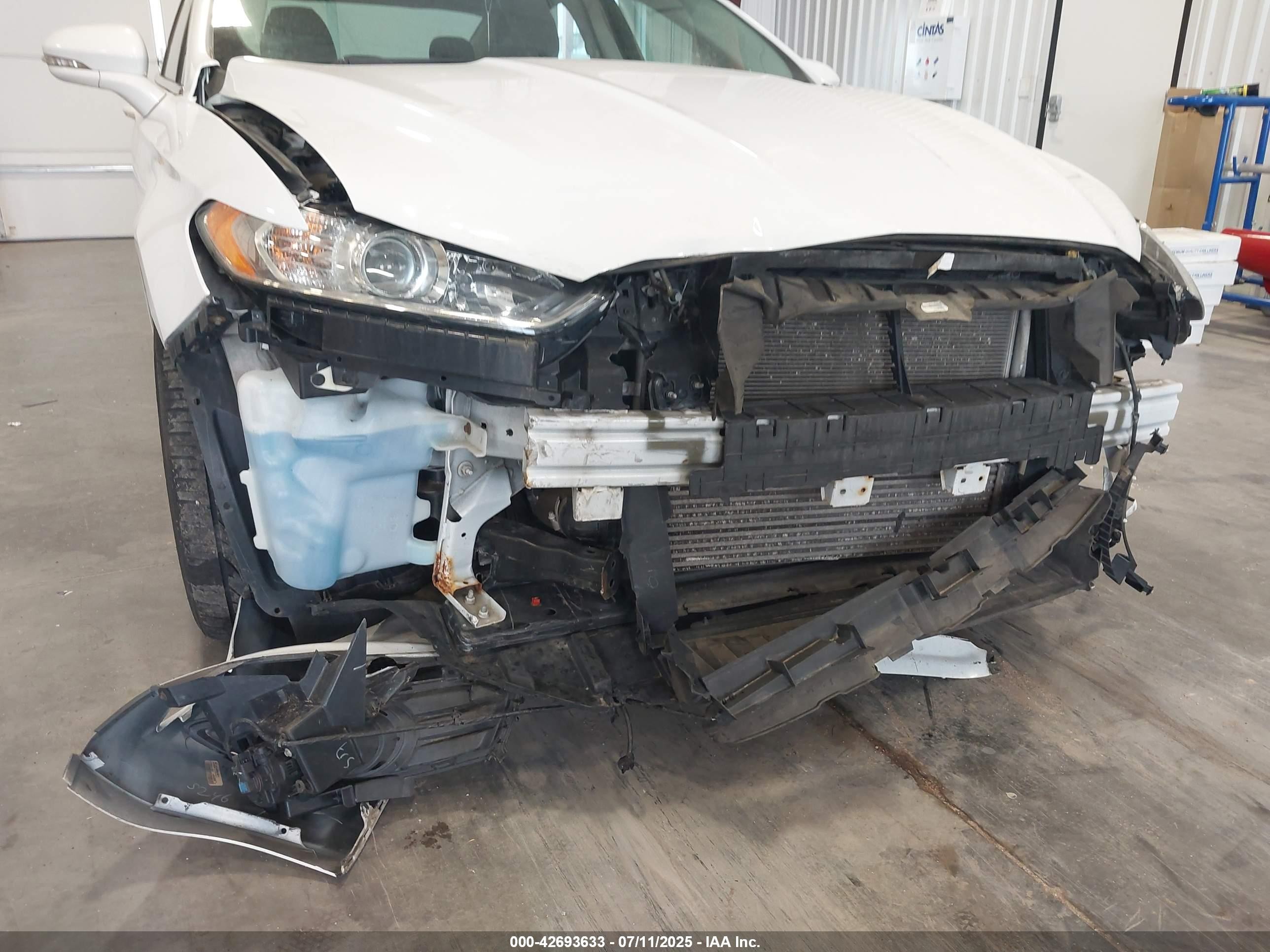 2014 Ford Fusion Se White vin: 3FA6P0H94ER307435