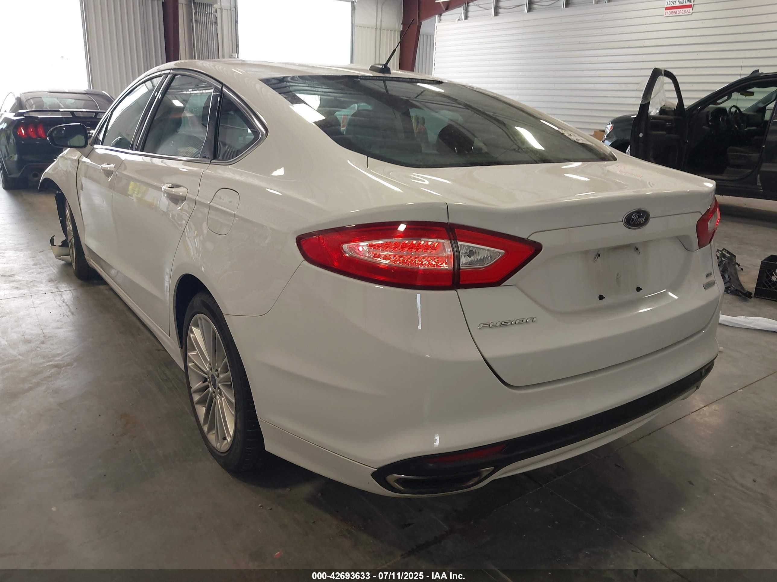 2014 Ford Fusion Se White vin: 3FA6P0H94ER307435