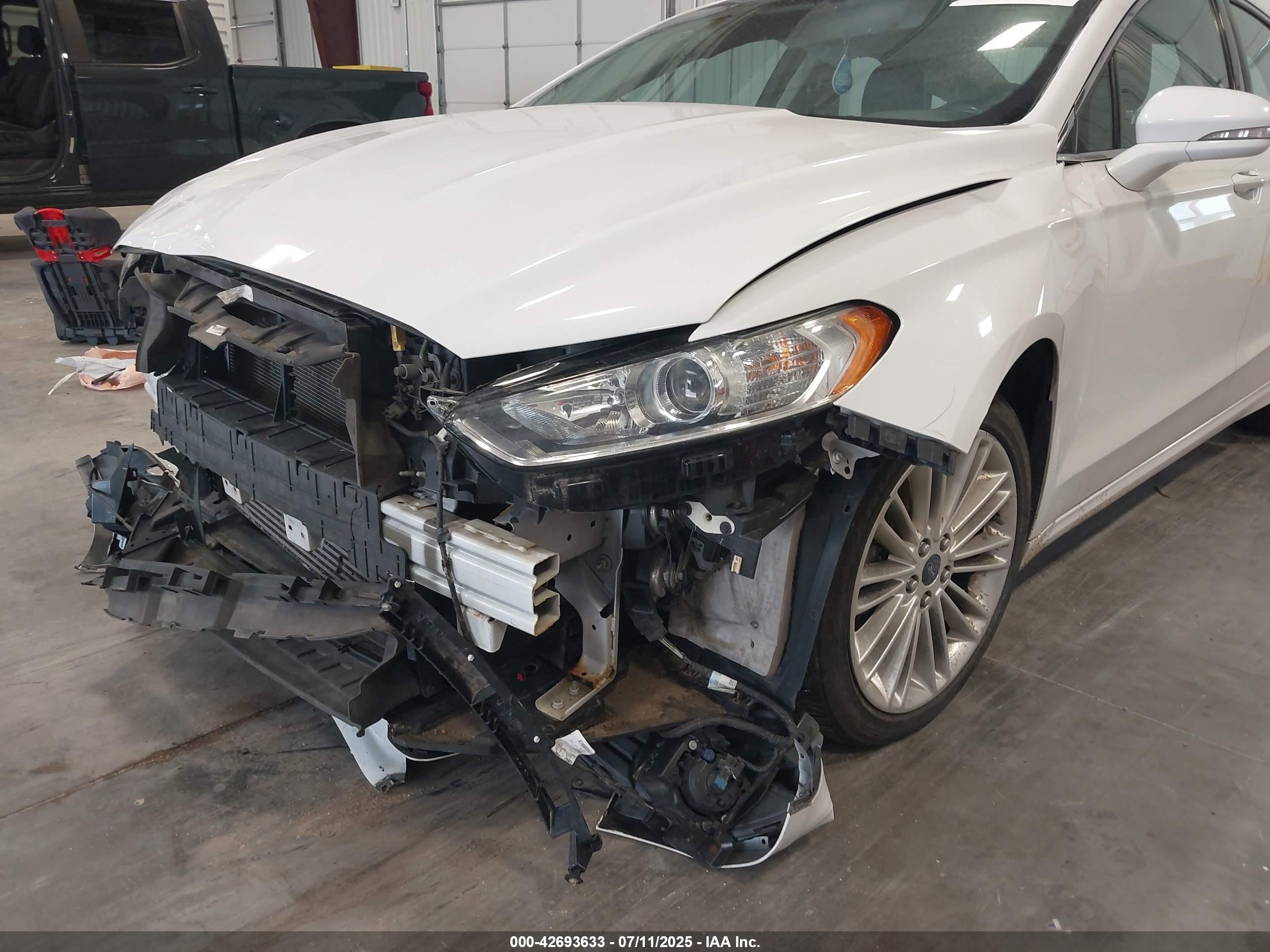 2014 Ford Fusion Se White vin: 3FA6P0H94ER307435