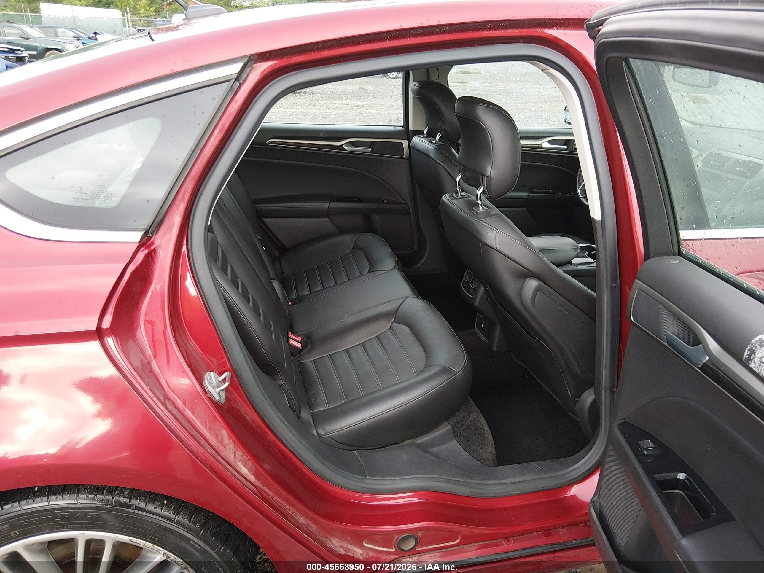 2014 Ford Fusion Se Red vin: 3FA6P0H94ER308150
