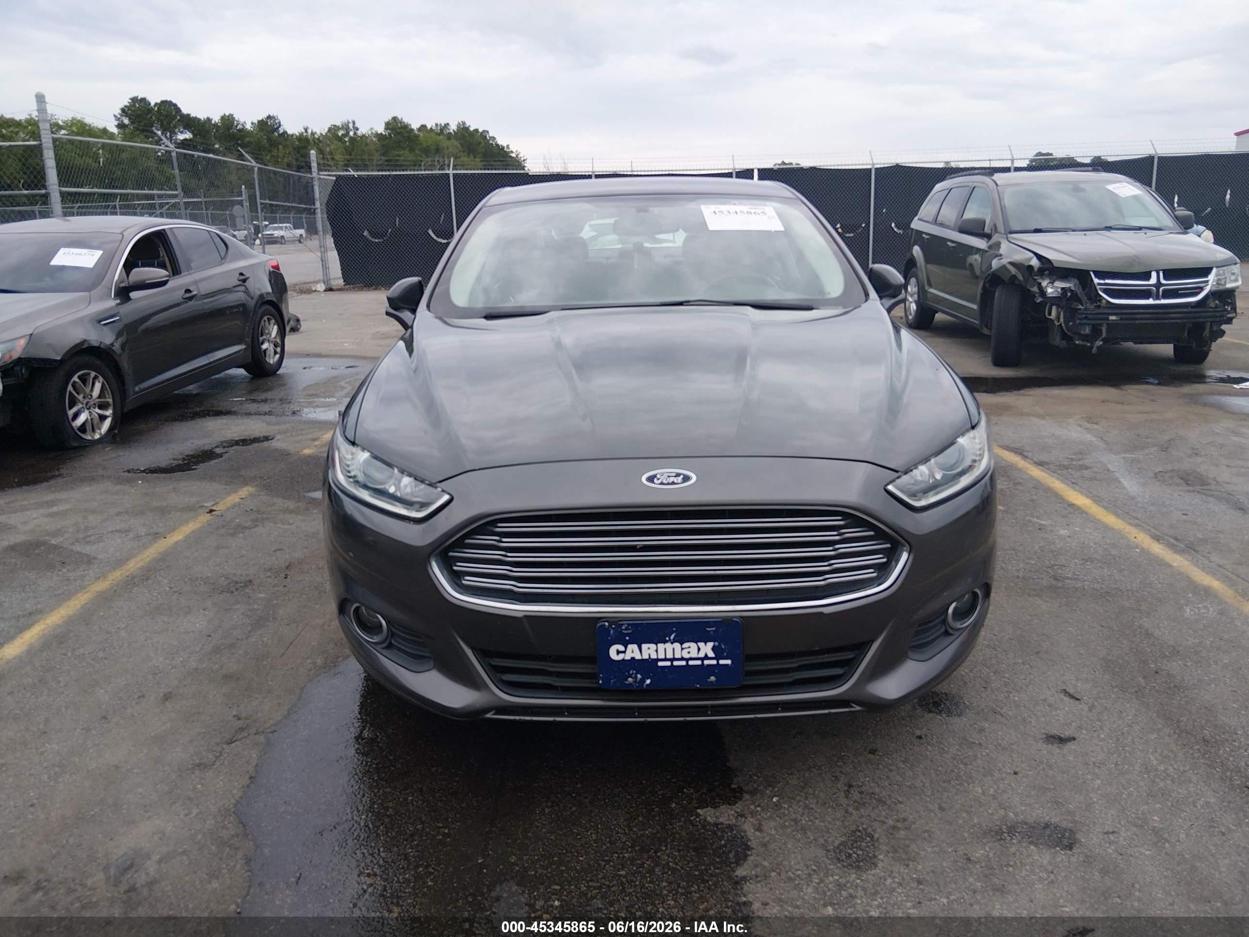 2015 Ford Fusion Se Серый vin: 3FA6P0H94FR231829