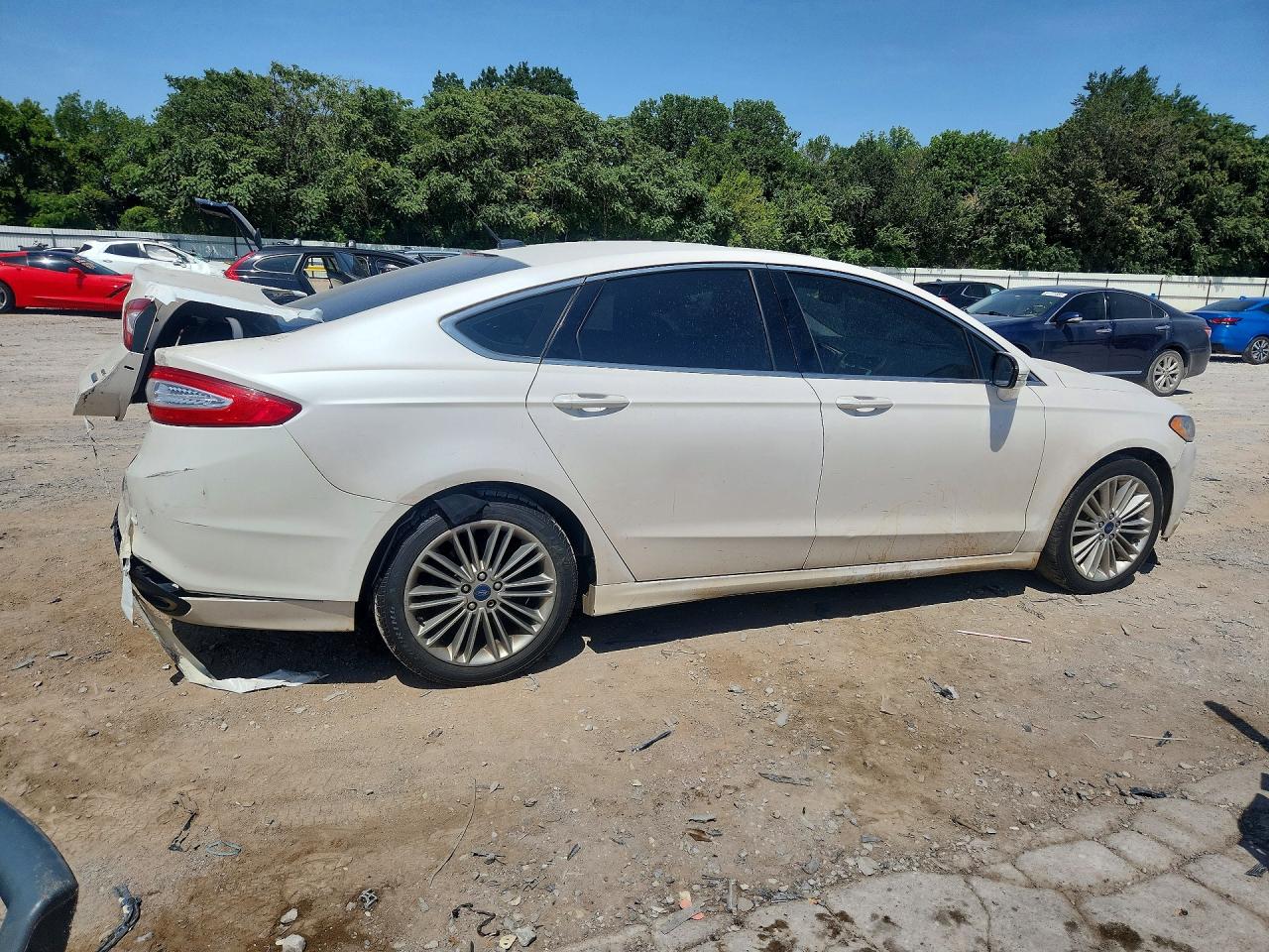 2015 Ford Fusion Se White vin: 3FA6P0H94FR233726