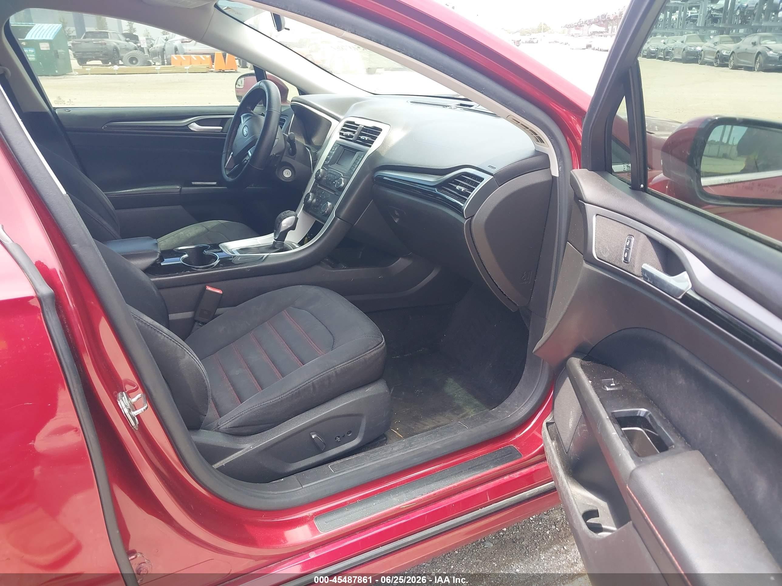 2015 Ford Fusion Se Red vin: 3FA6P0H94FR283980