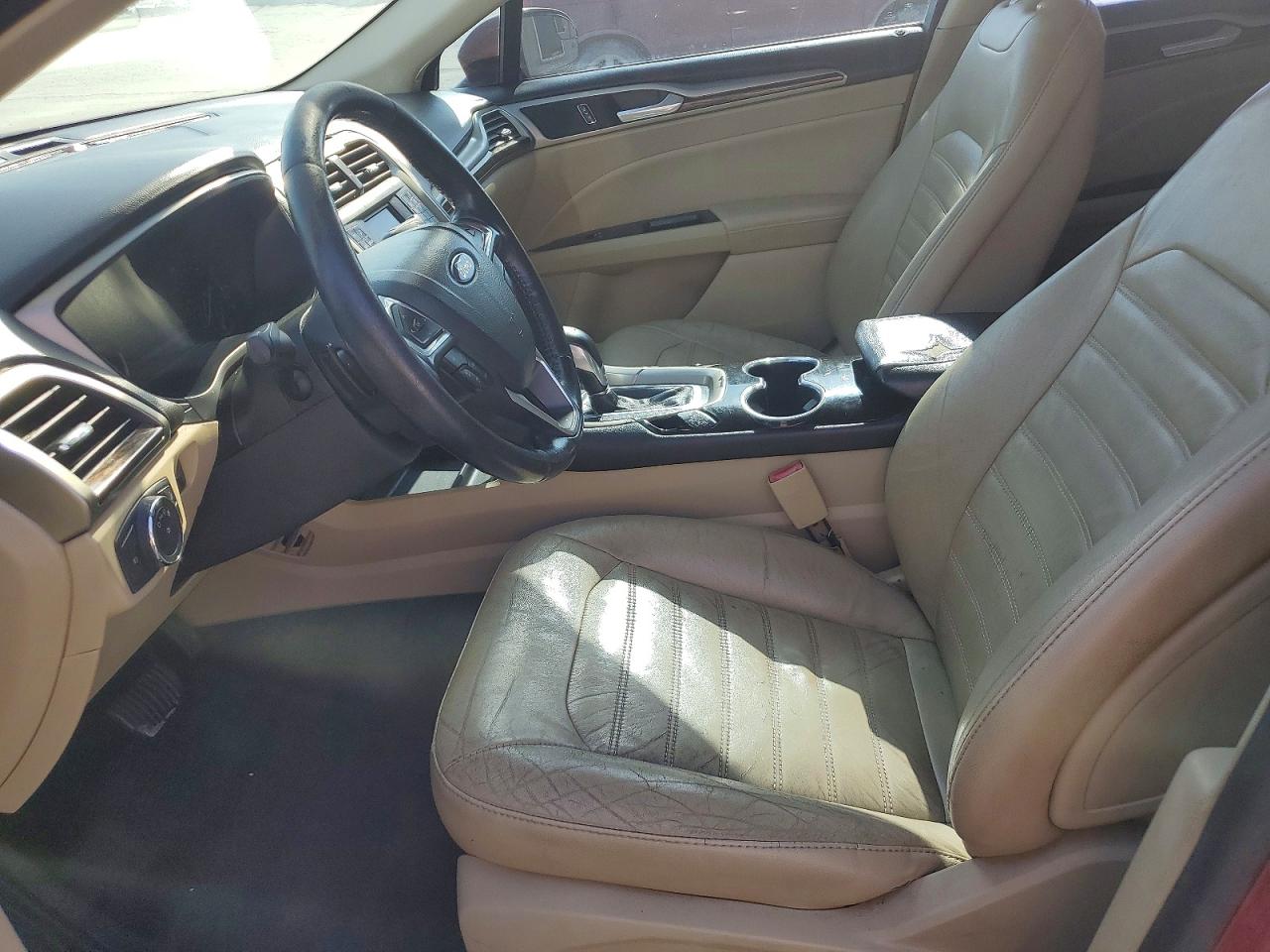 2015 Ford Fusion Se Burgundy vin: 3FA6P0H94FR293327