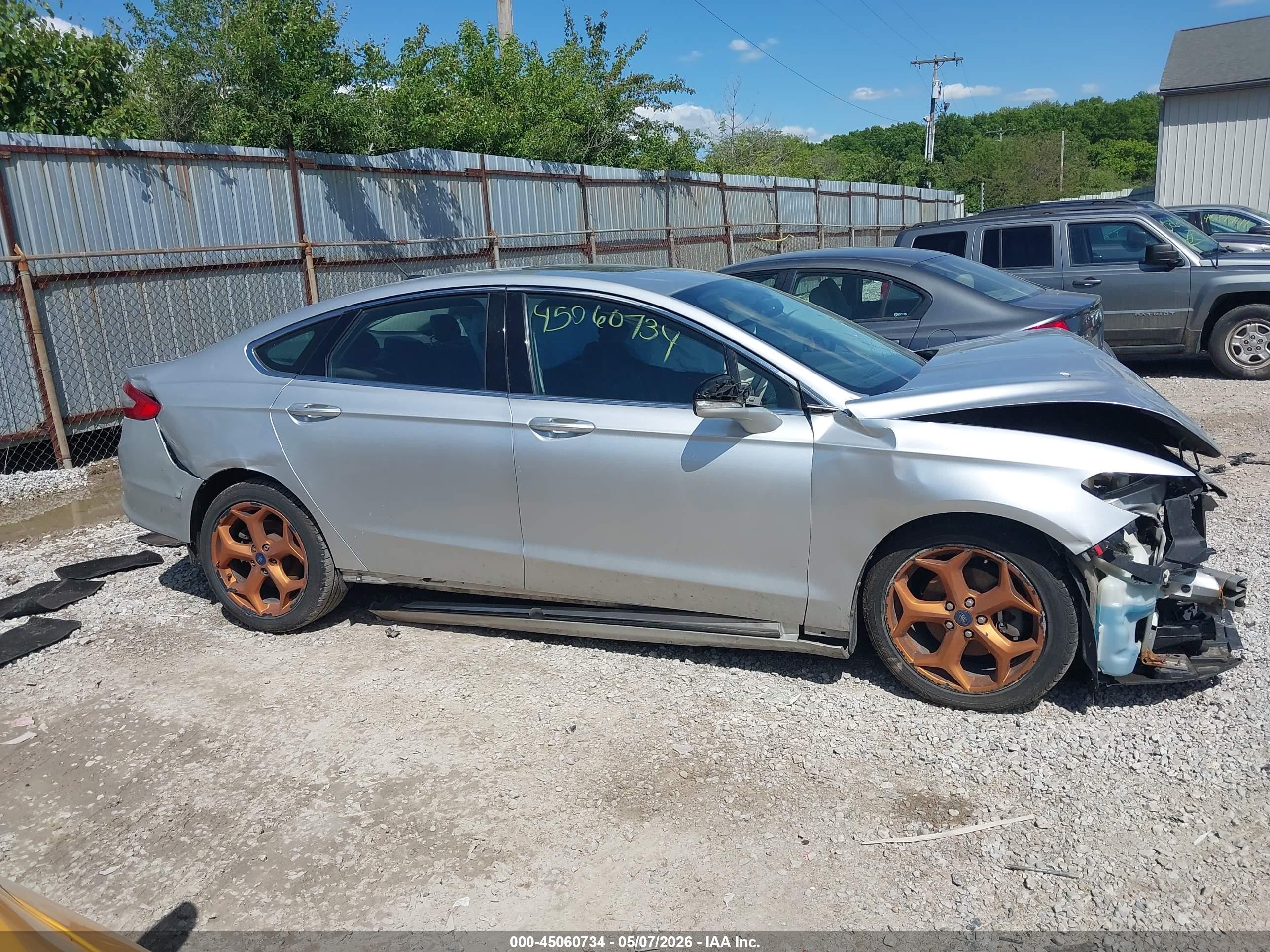 2013 Ford Fusion Se Silver vin: 3FA6P0H95DR157799