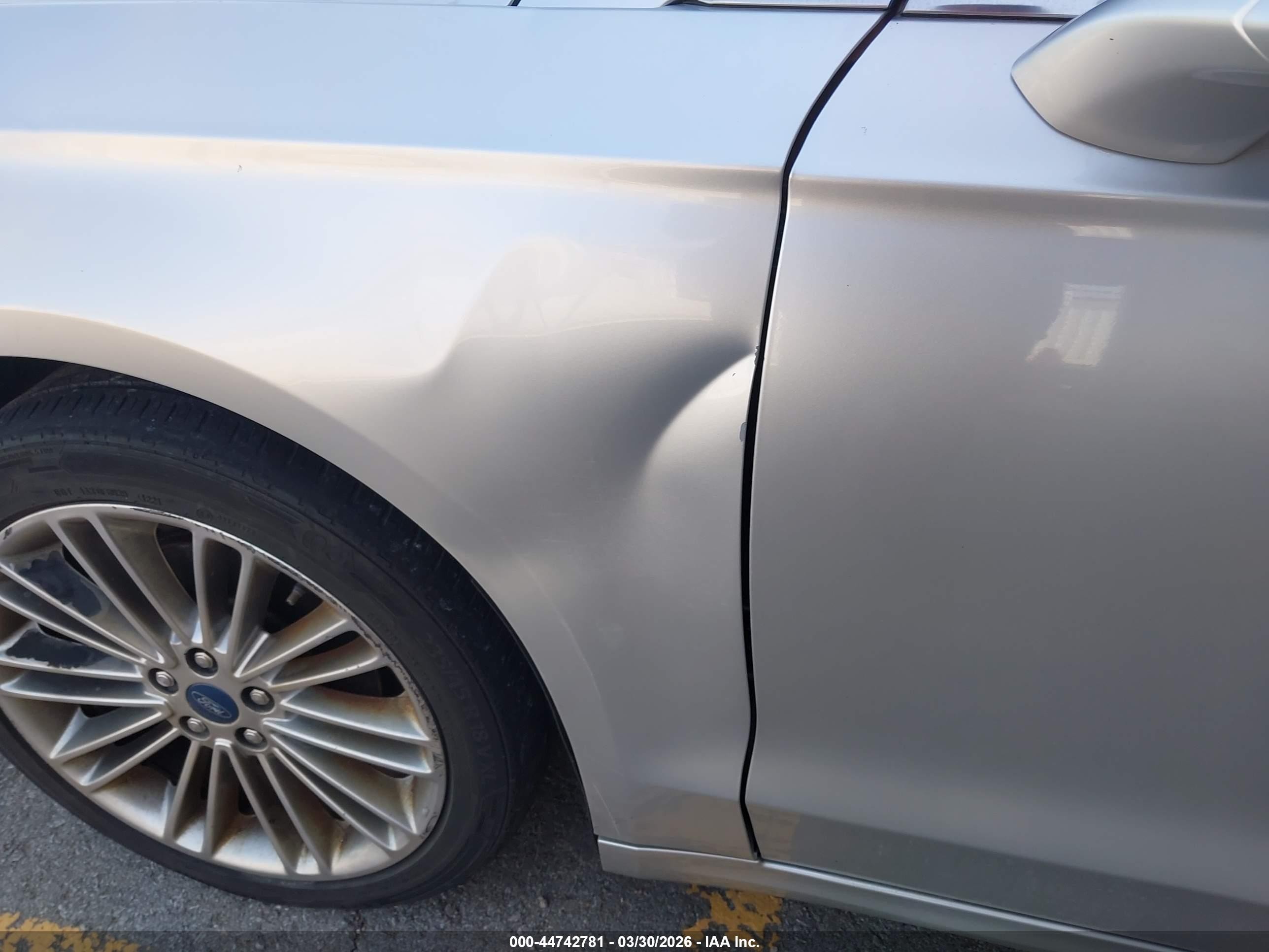 2013 Ford Fusion Se Silver vin: 3FA6P0H95DR248331