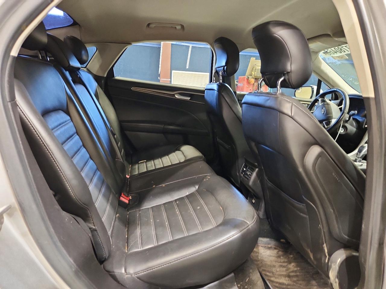 2014 Ford Fusion Se Silver vin: 3FA6P0H95ER259038