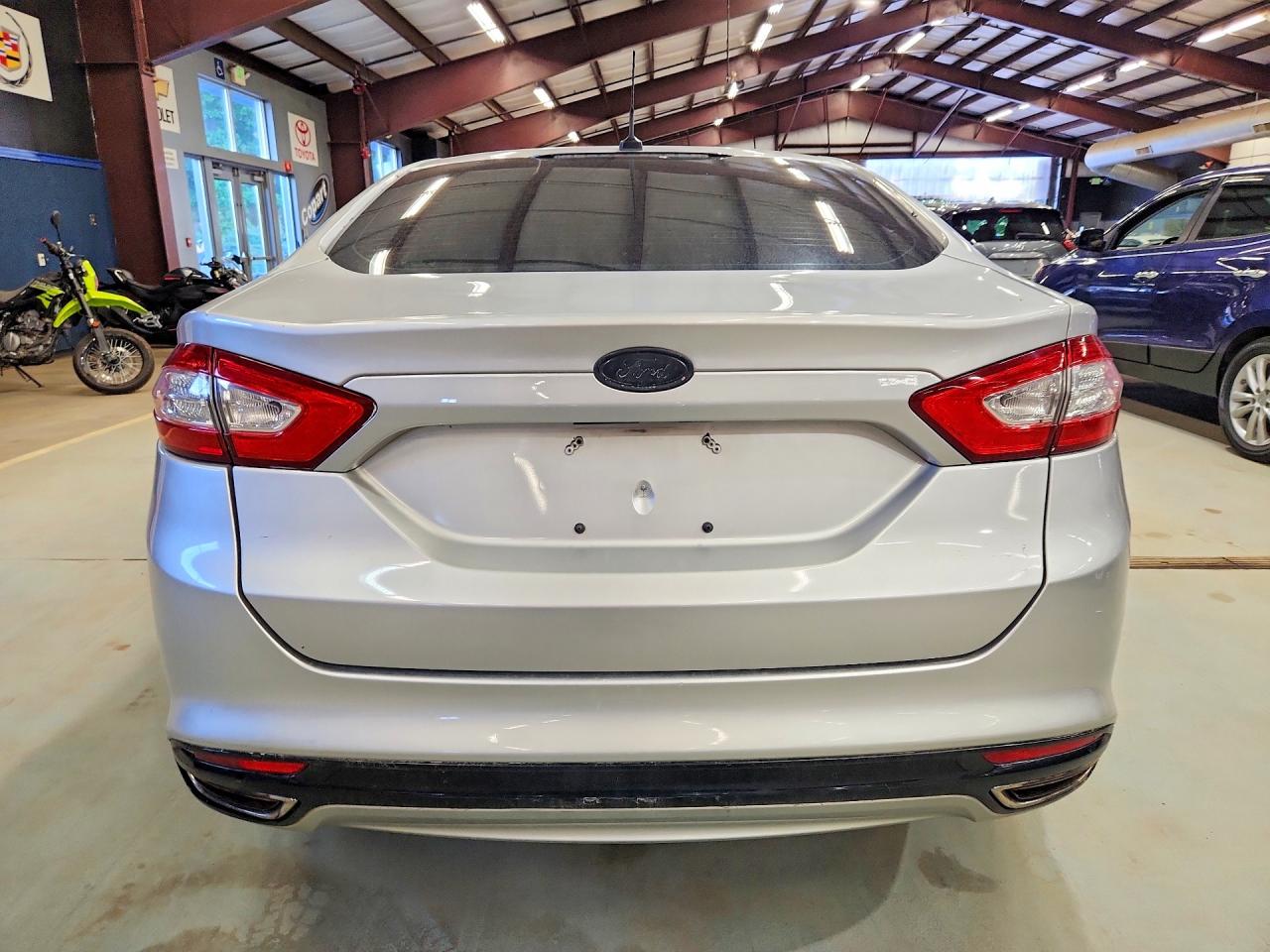 2014 Ford Fusion Se Silver vin: 3FA6P0H95ER259038