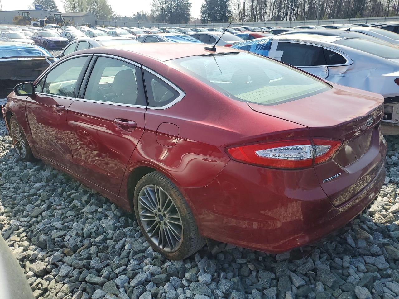 2014 Ford Fusion Se Red vin: 3FA6P0H95ER381706