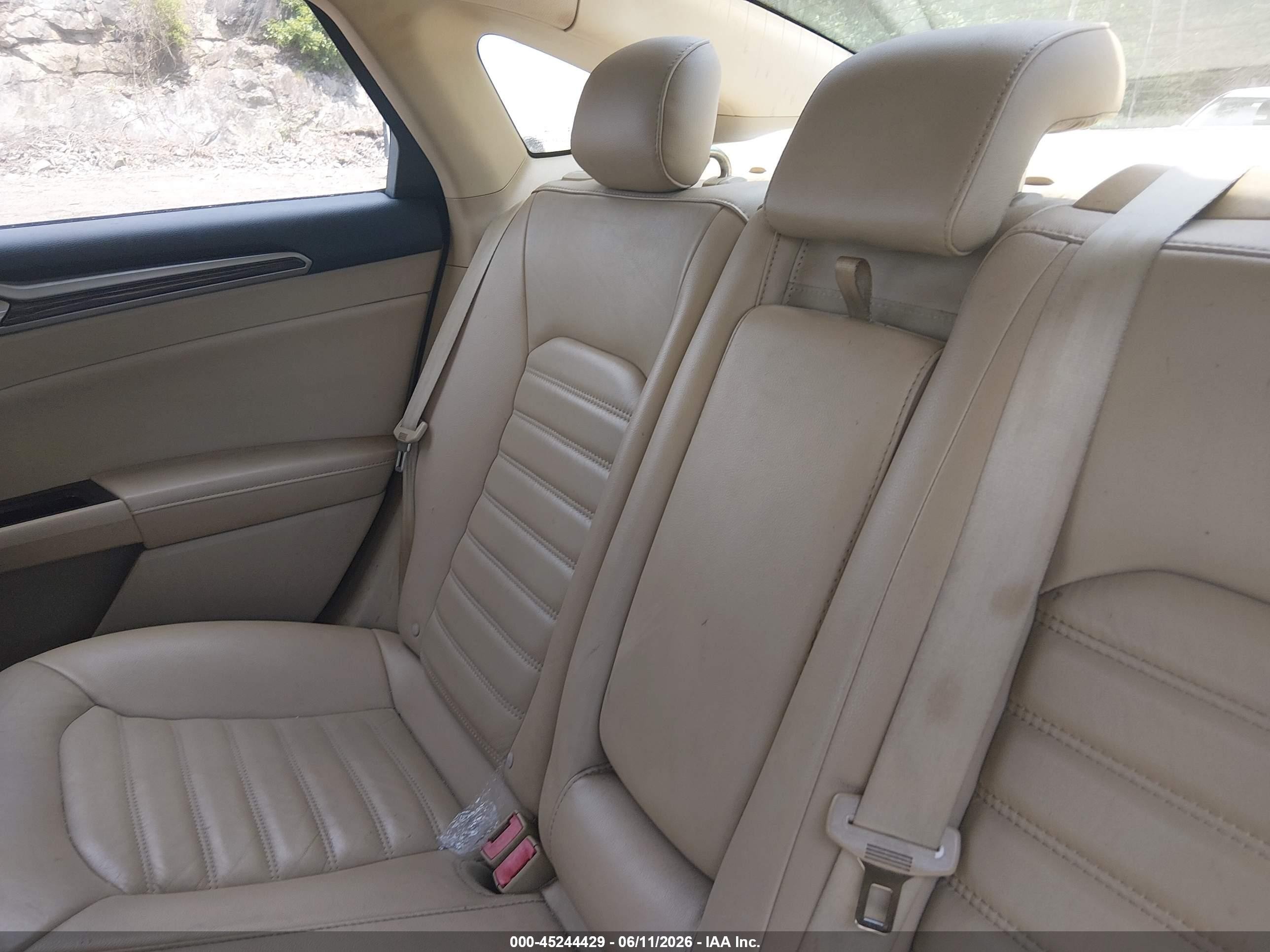 2014 Ford Fusion Se White vin: 3FA6P0H95ER381933