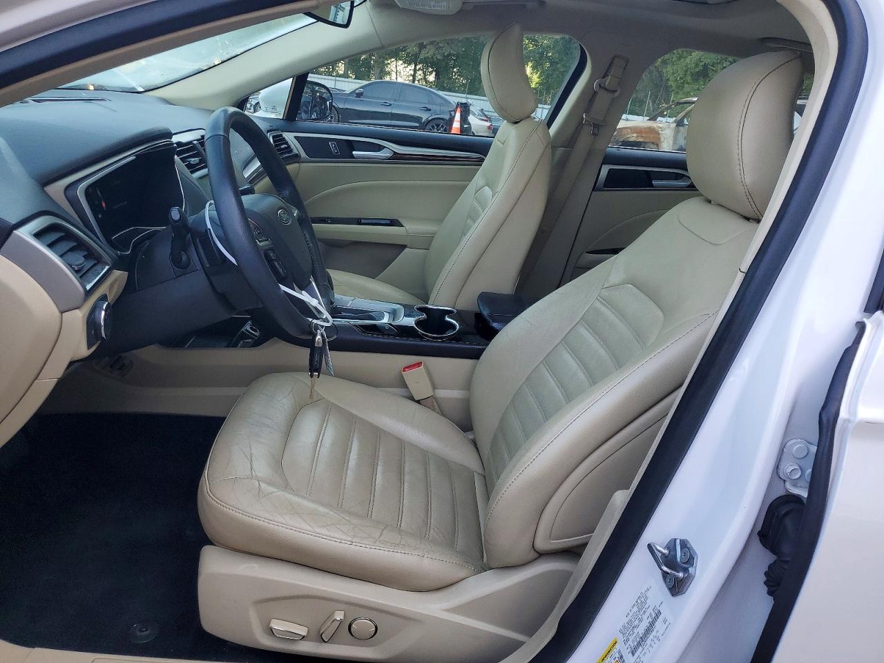 2015 Ford Fusion Se White vin: 3FA6P0H95FR288041