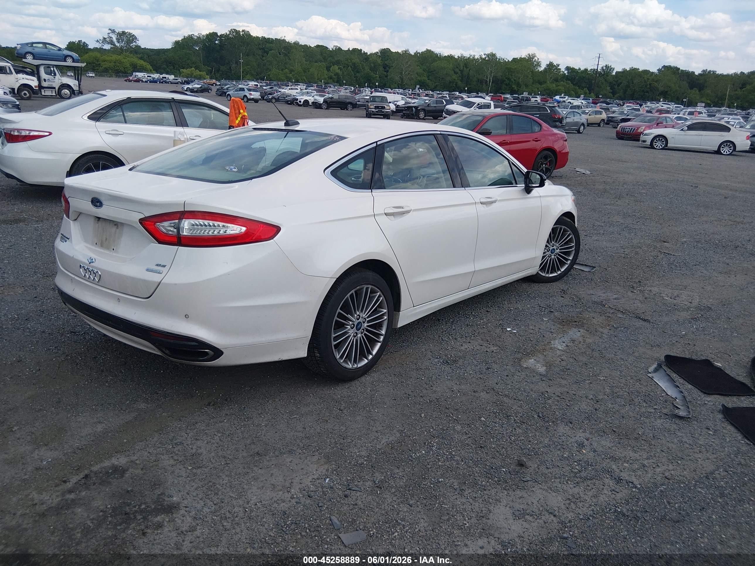 2013 Ford Fusion Se White vin: 3FA6P0H96DR105128