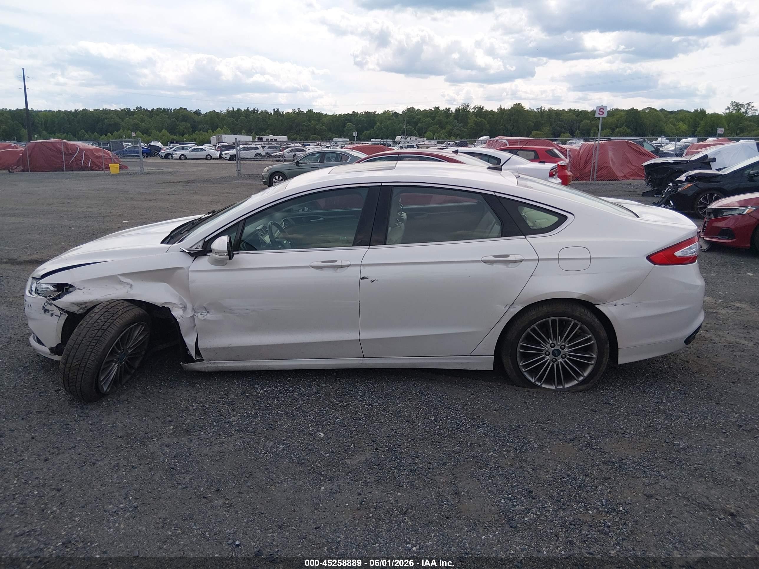 2013 Ford Fusion Se White vin: 3FA6P0H96DR105128