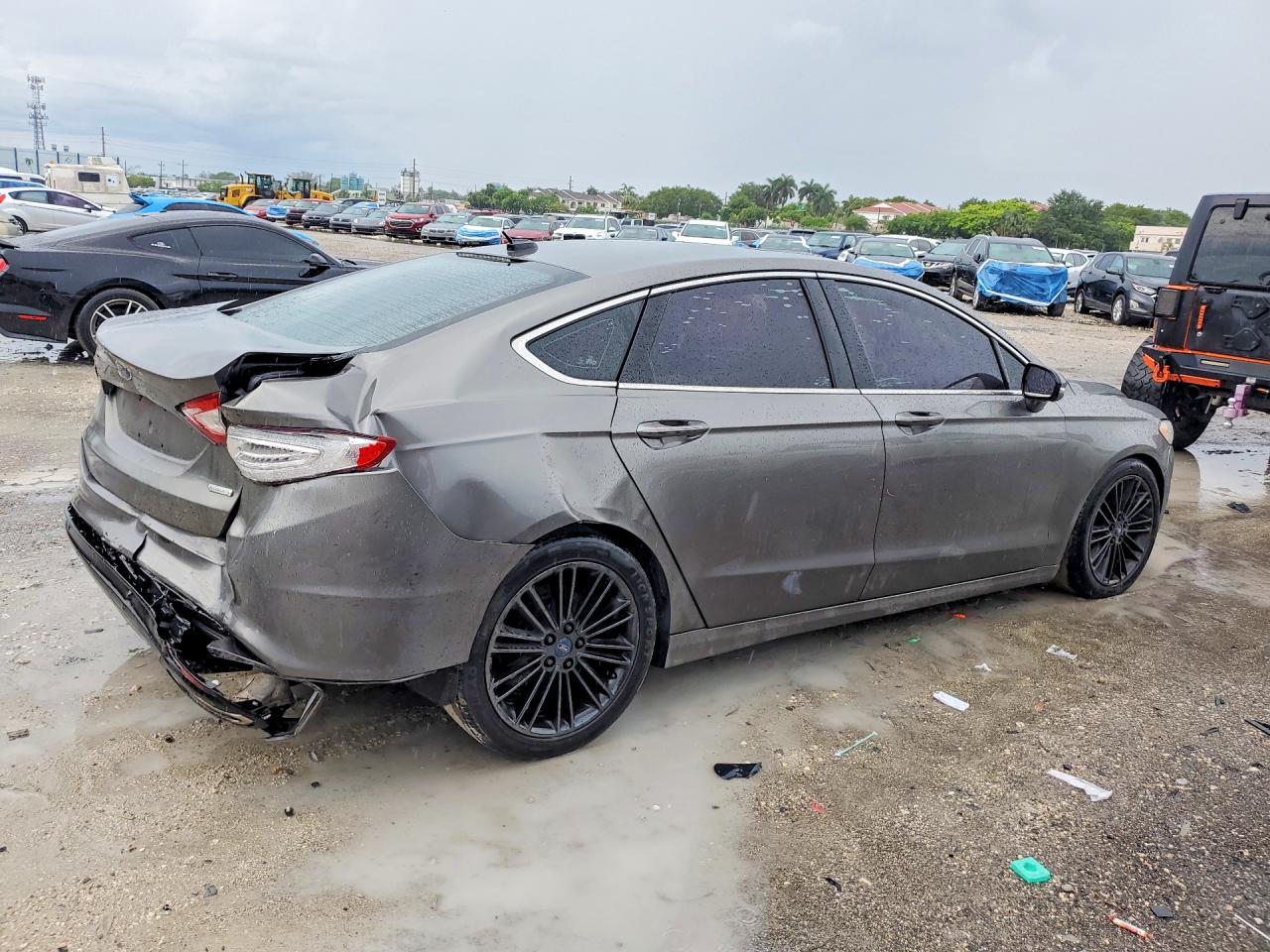 2014 Ford Fusion Se Серый vin: 3FA6P0H96ER194166