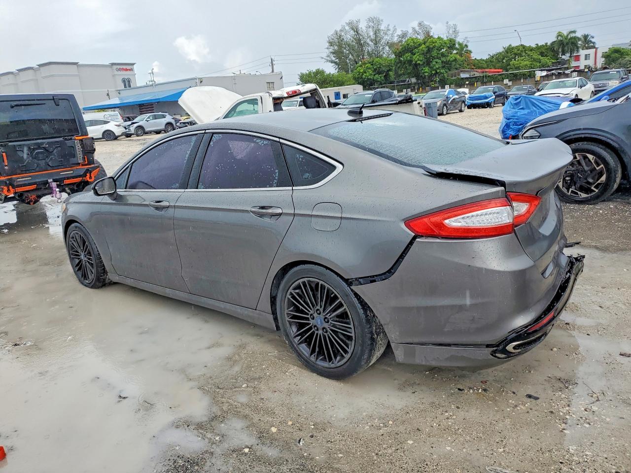2014 Ford Fusion Se Серый vin: 3FA6P0H96ER194166