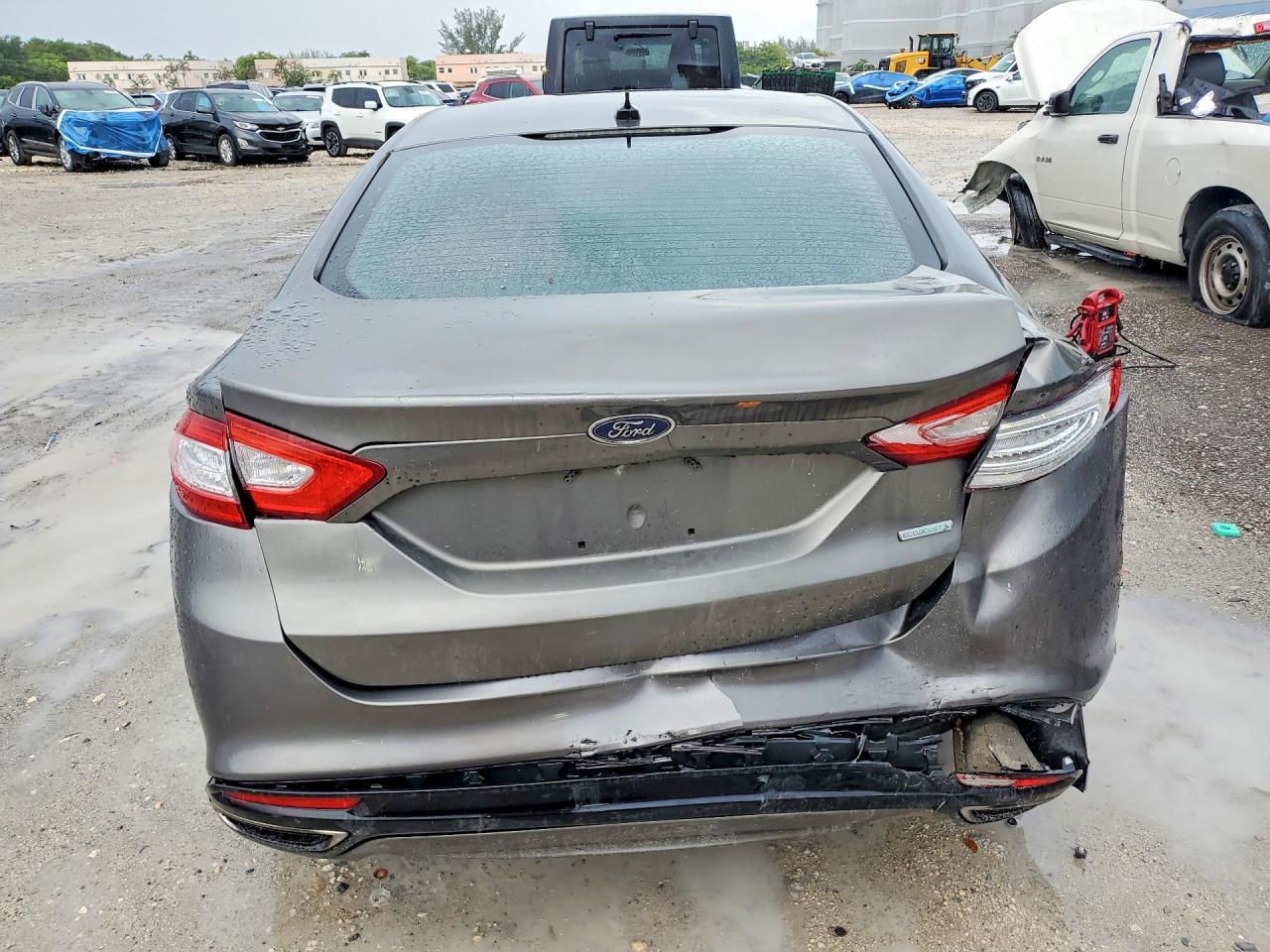 2014 Ford Fusion Se Серый vin: 3FA6P0H96ER194166