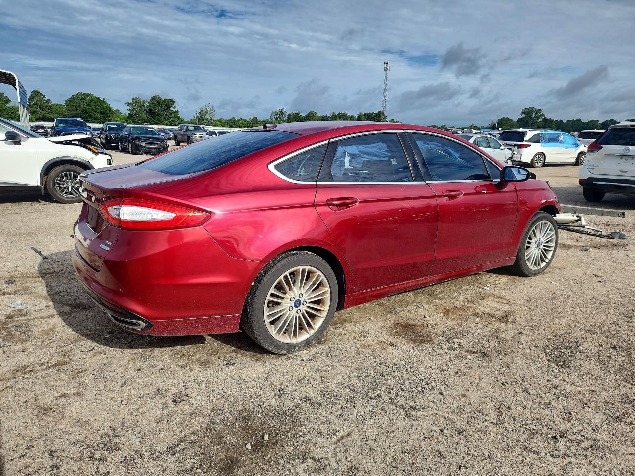 2015 Ford Fusion Se Maroon vin: 3FA6P0H96FR261852