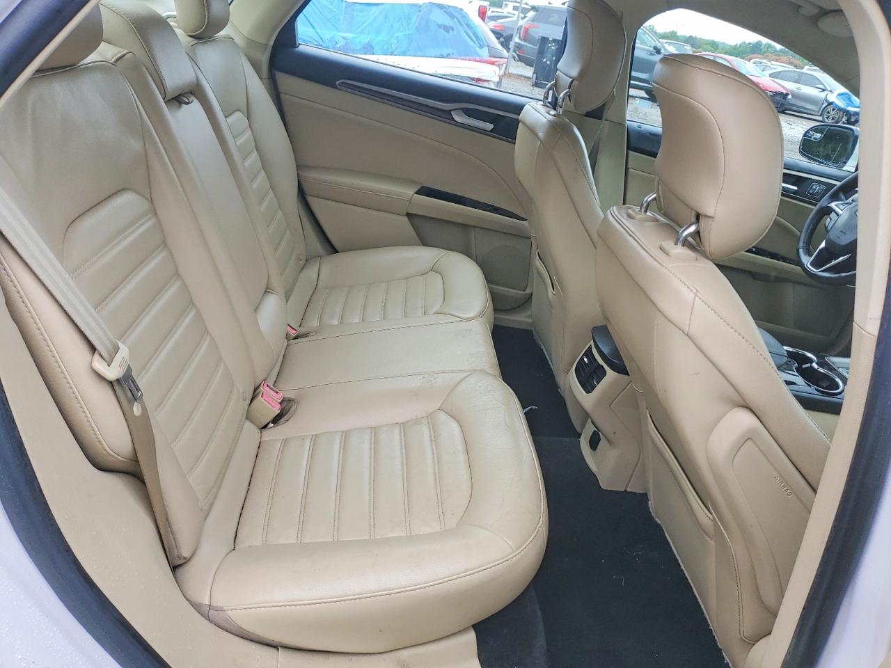 2014 Ford Fusion Se Белый vin: 3FA6P0H97ER206051