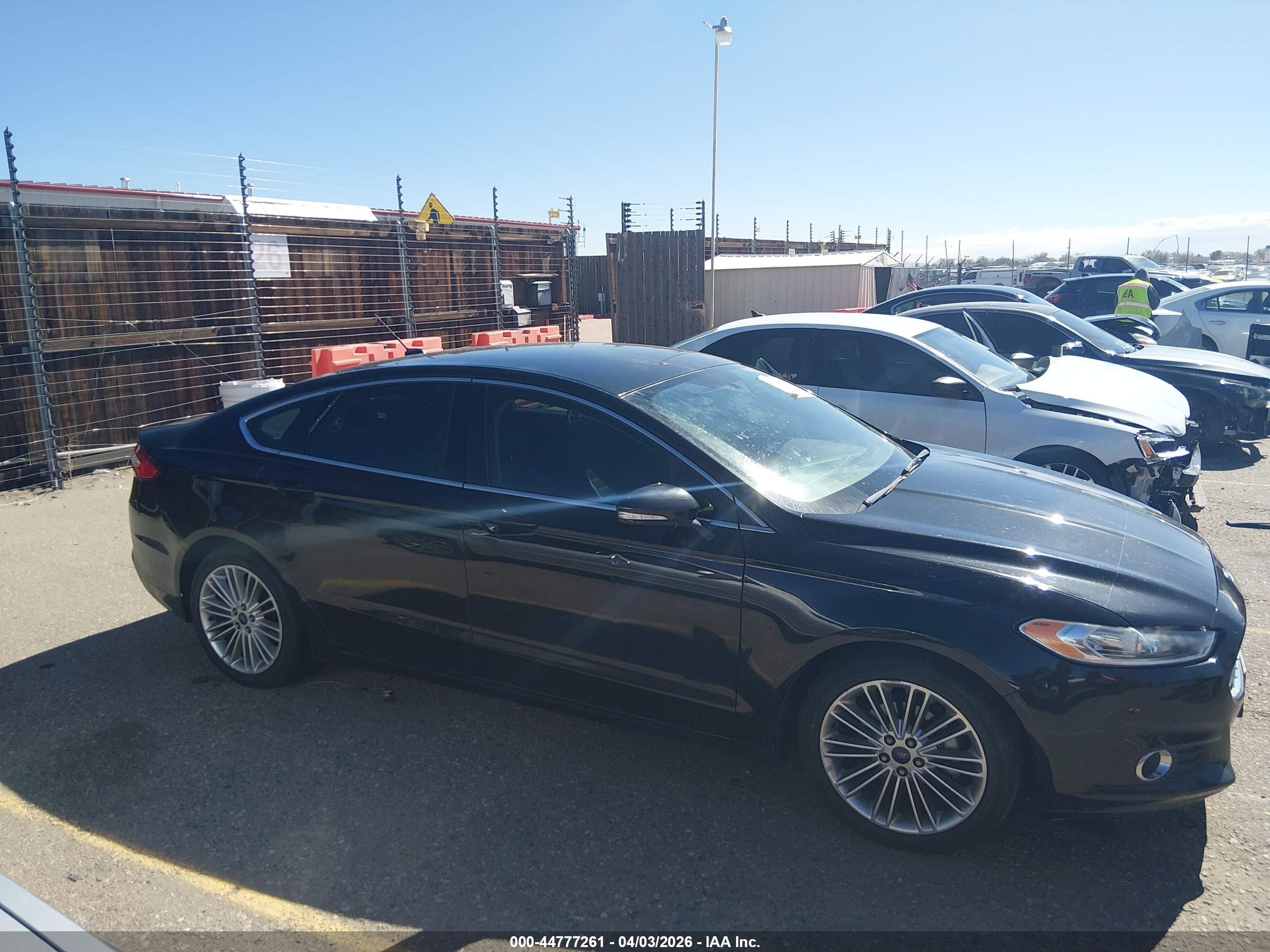 2014 Ford Fusion Se Dark Blue vin: 3FA6P0H97ER323659