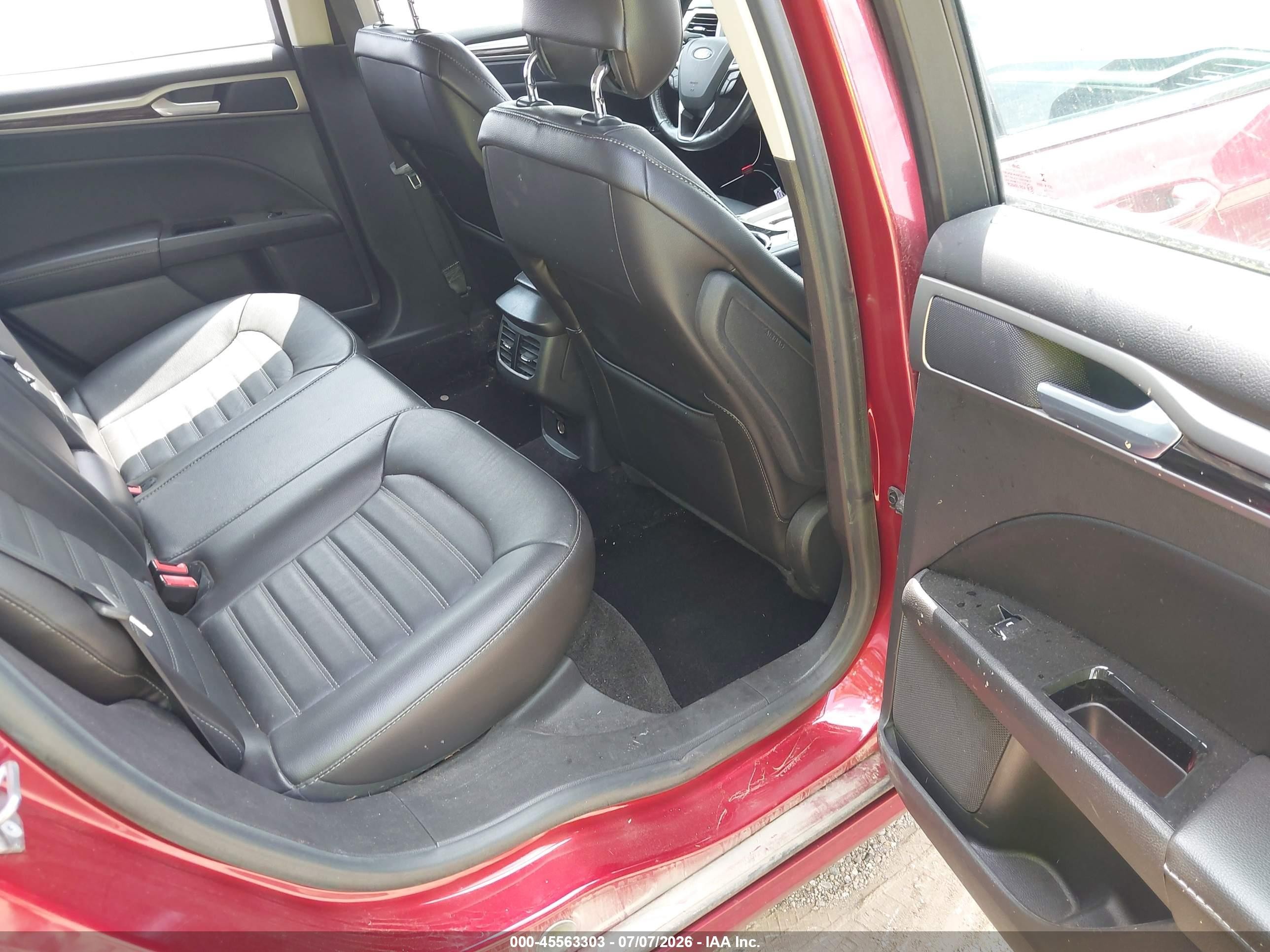 2014 Ford Fusion Se Красный vin: 3FA6P0H97ER336394