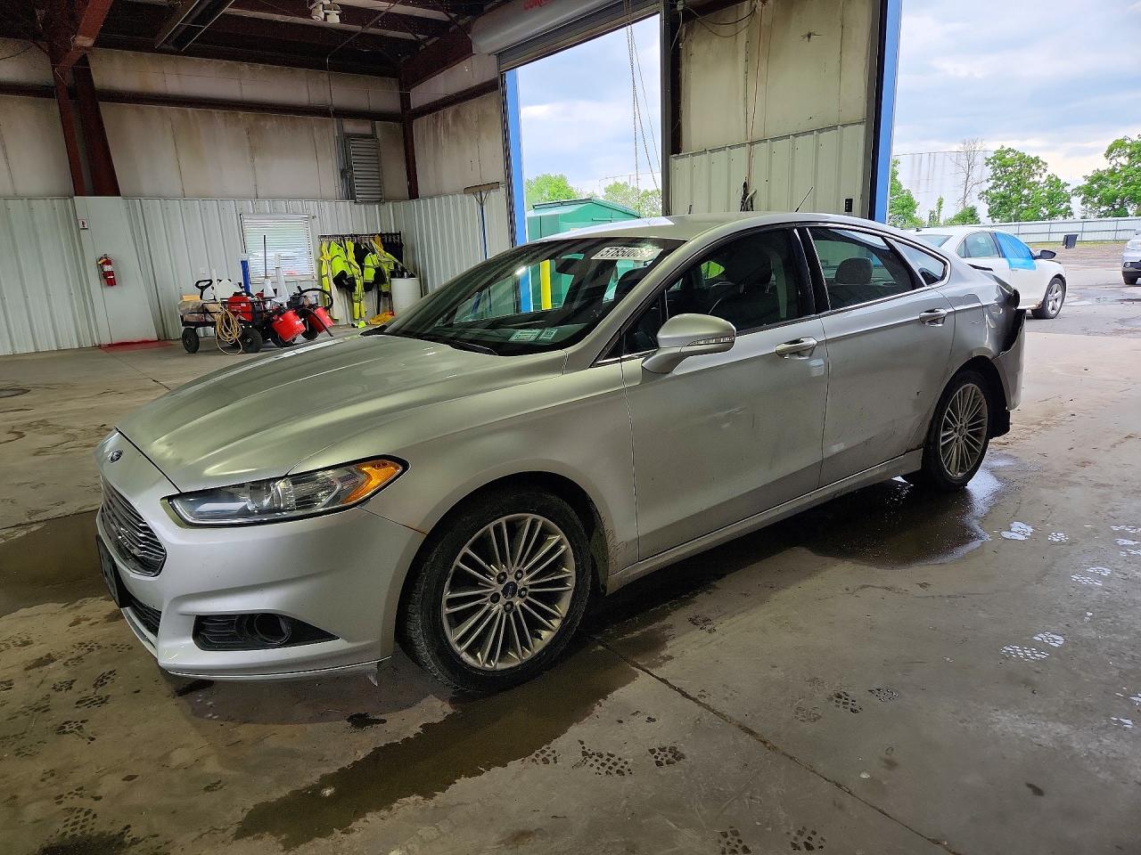 2014 Ford Fusion Se Silver vin: 3FA6P0H98ER320124
