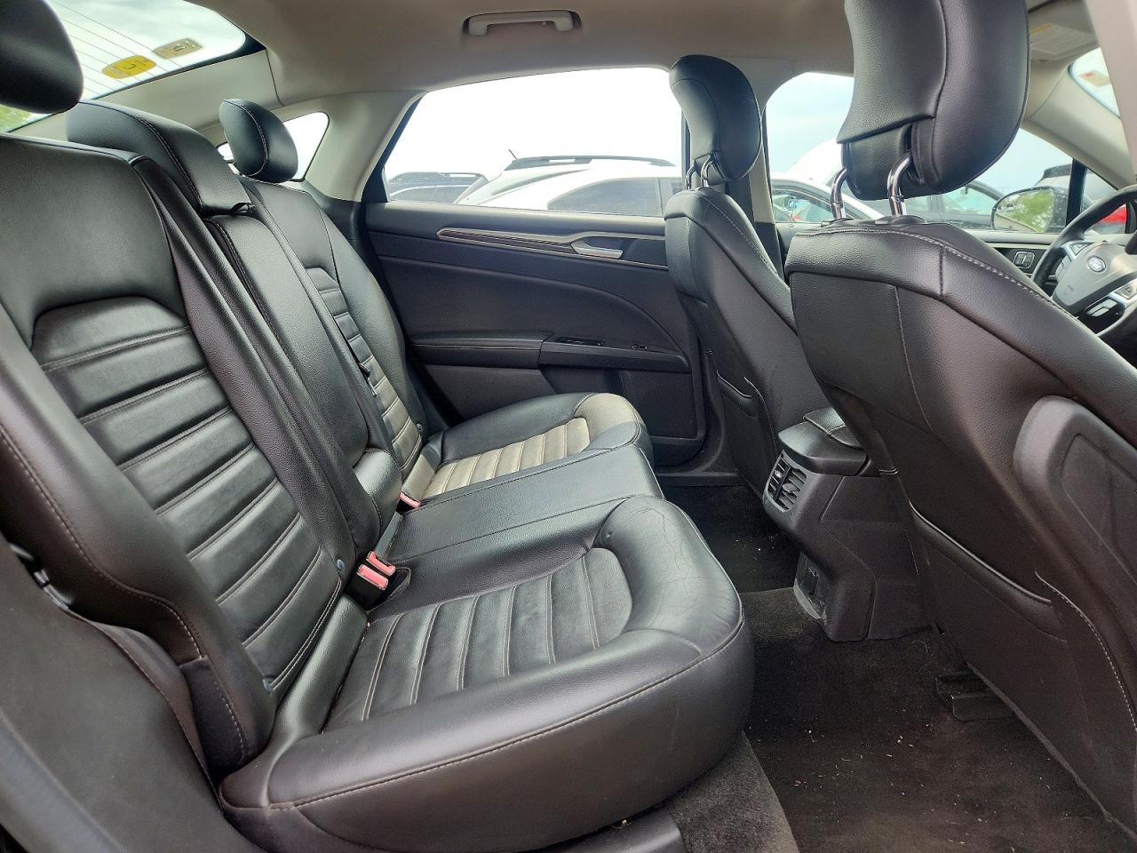 2014 Ford Fusion Se Black vin: 3FA6P0H98ER345251