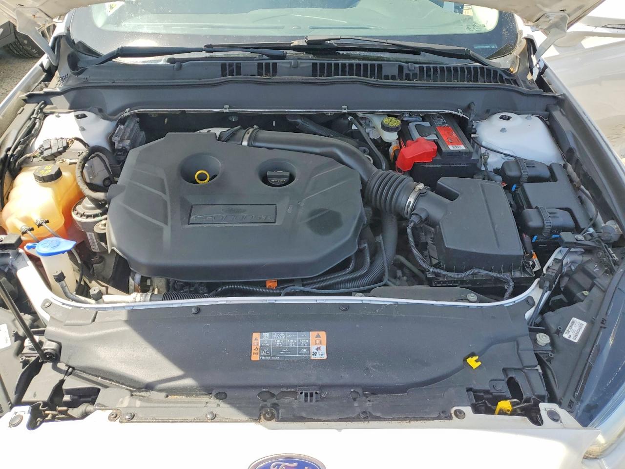 2014 Ford Fusion Se White vin: 3FA6P0H98ER385202