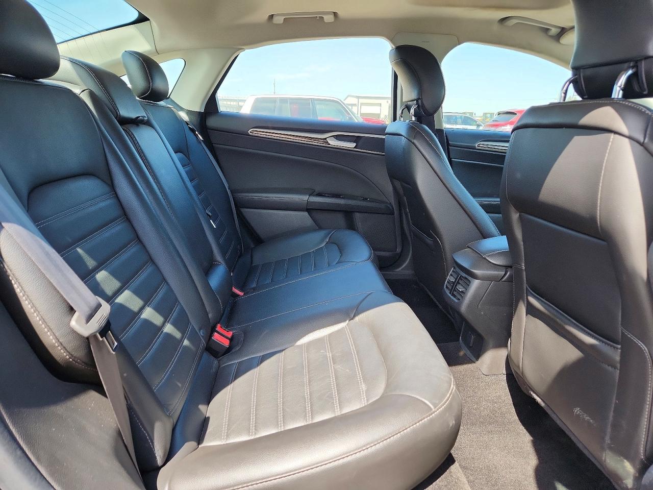 2014 Ford Fusion Se Black vin: 3FA6P0H99ER181539